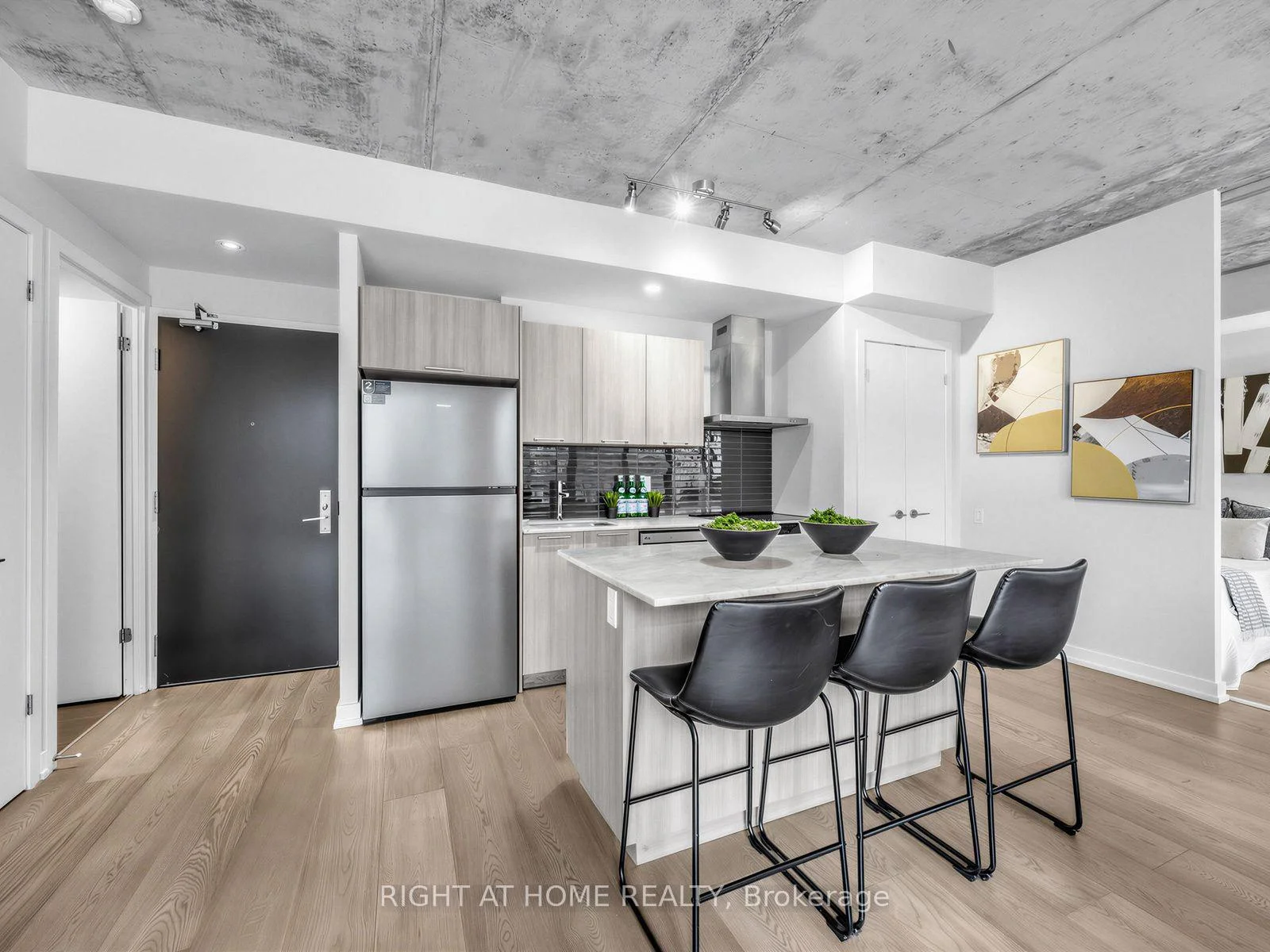 Photo 36 of Unit 708, 650 King Street West, Toronto, Waterfront Communities — HOMEH
