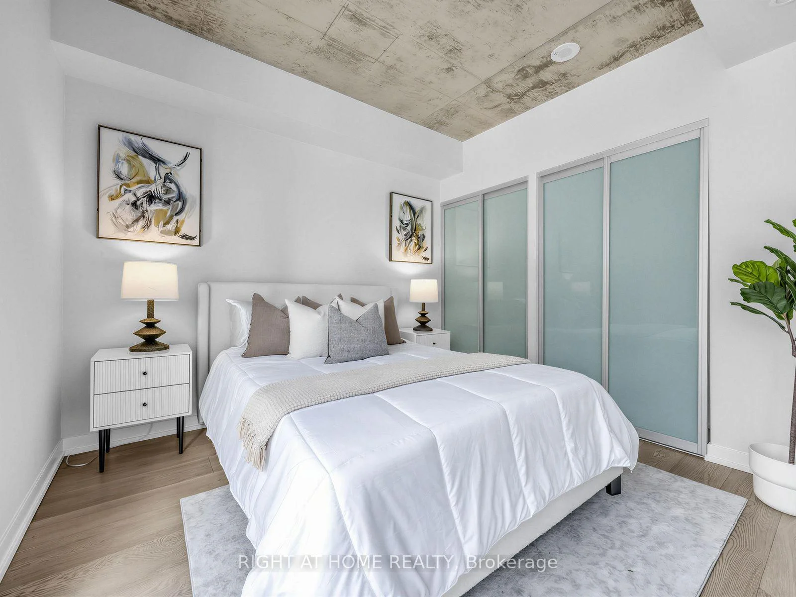 Photo 54 of Unit 708, 650 King Street West, Toronto, Waterfront Communities — HOMEH