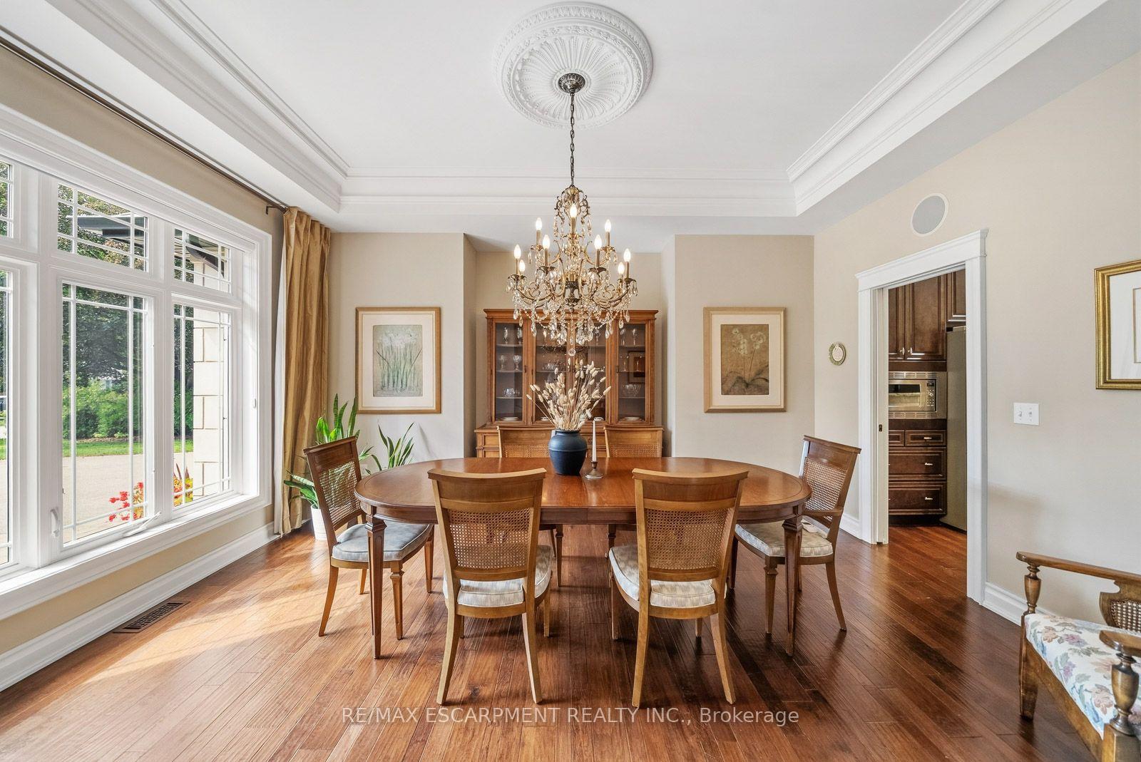 Photo 7 of 789 Sunset Road, Burlington, LaSalle — HOMEH