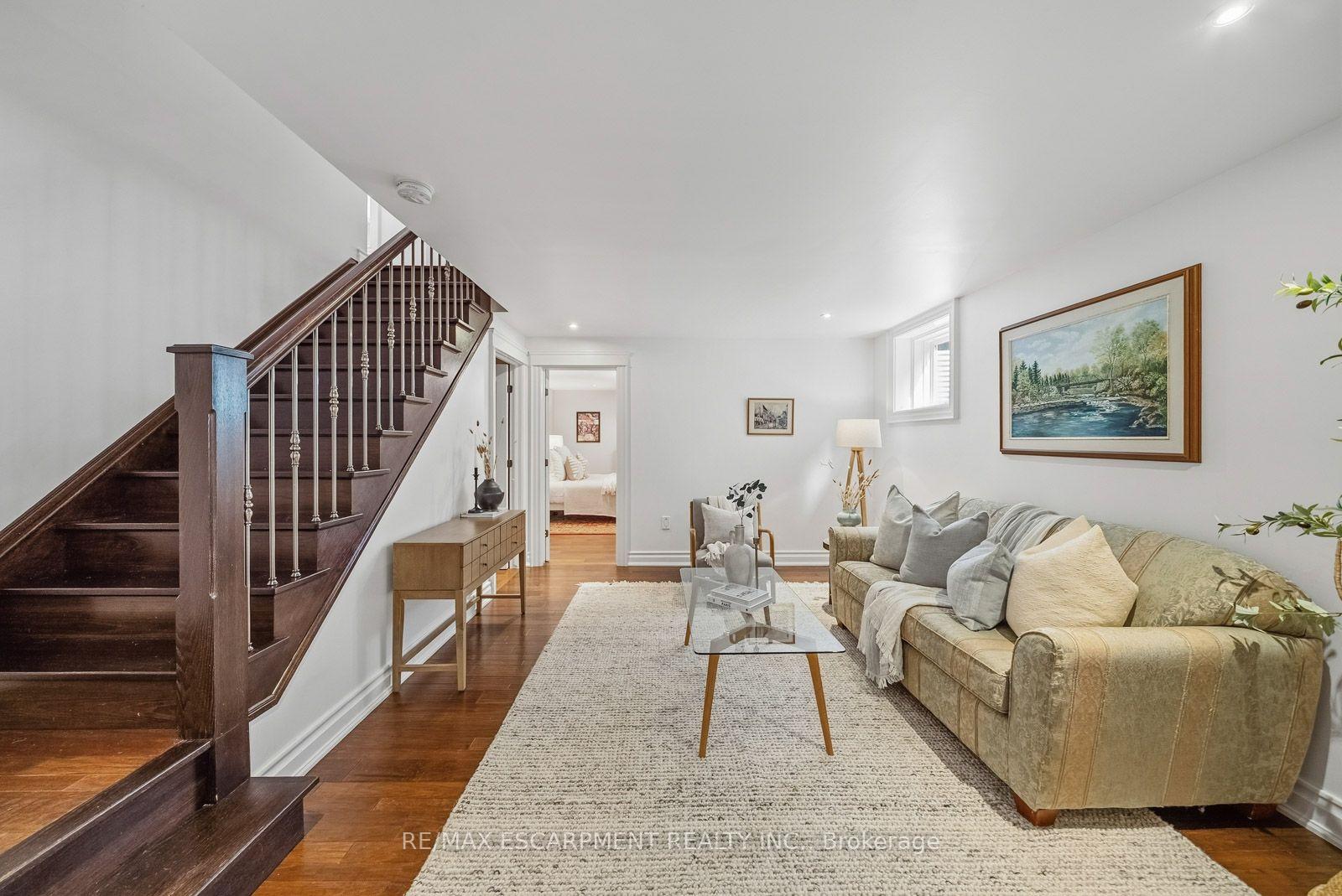 Photo 25 of 789 Sunset Road, Burlington, LaSalle — HOMEH