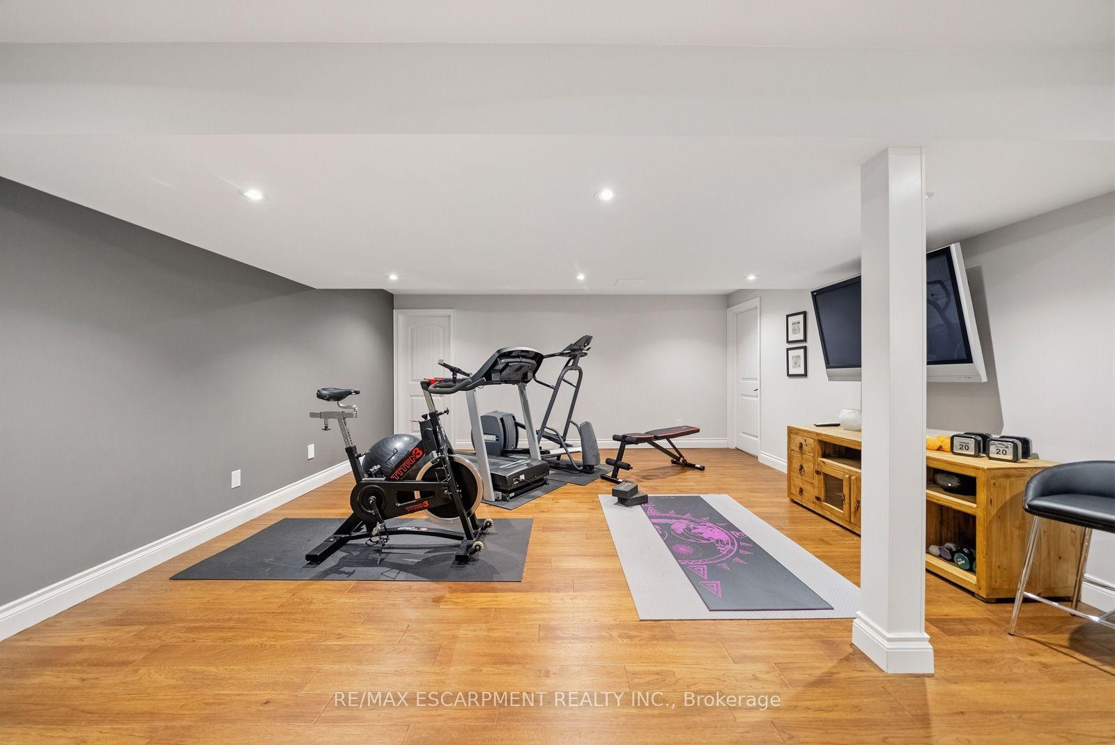 Photo 30 of 789 Sunset Road, Burlington, LaSalle — HOMEH