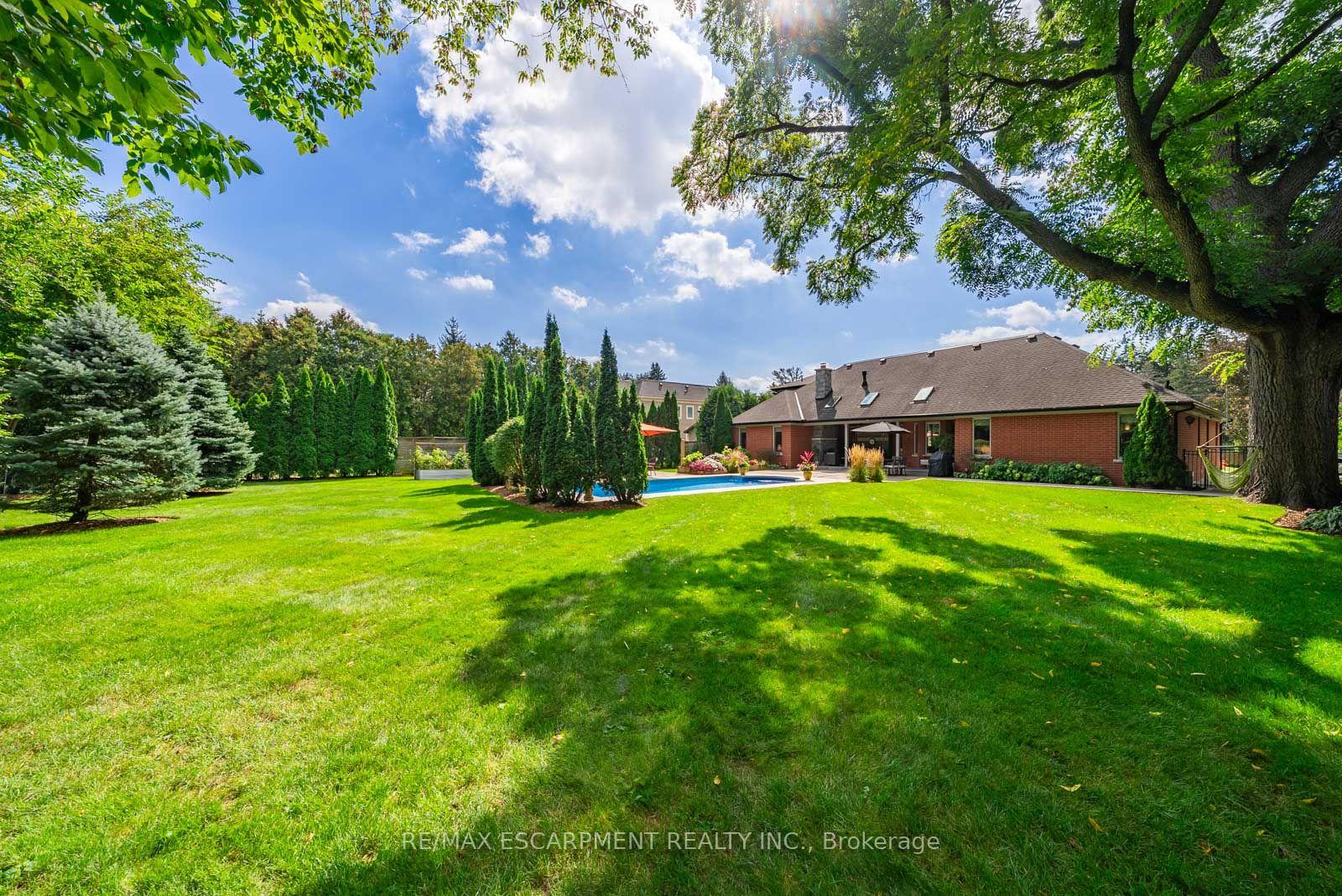 Photo 45 of 789 Sunset Road, Burlington, LaSalle — HOMEH