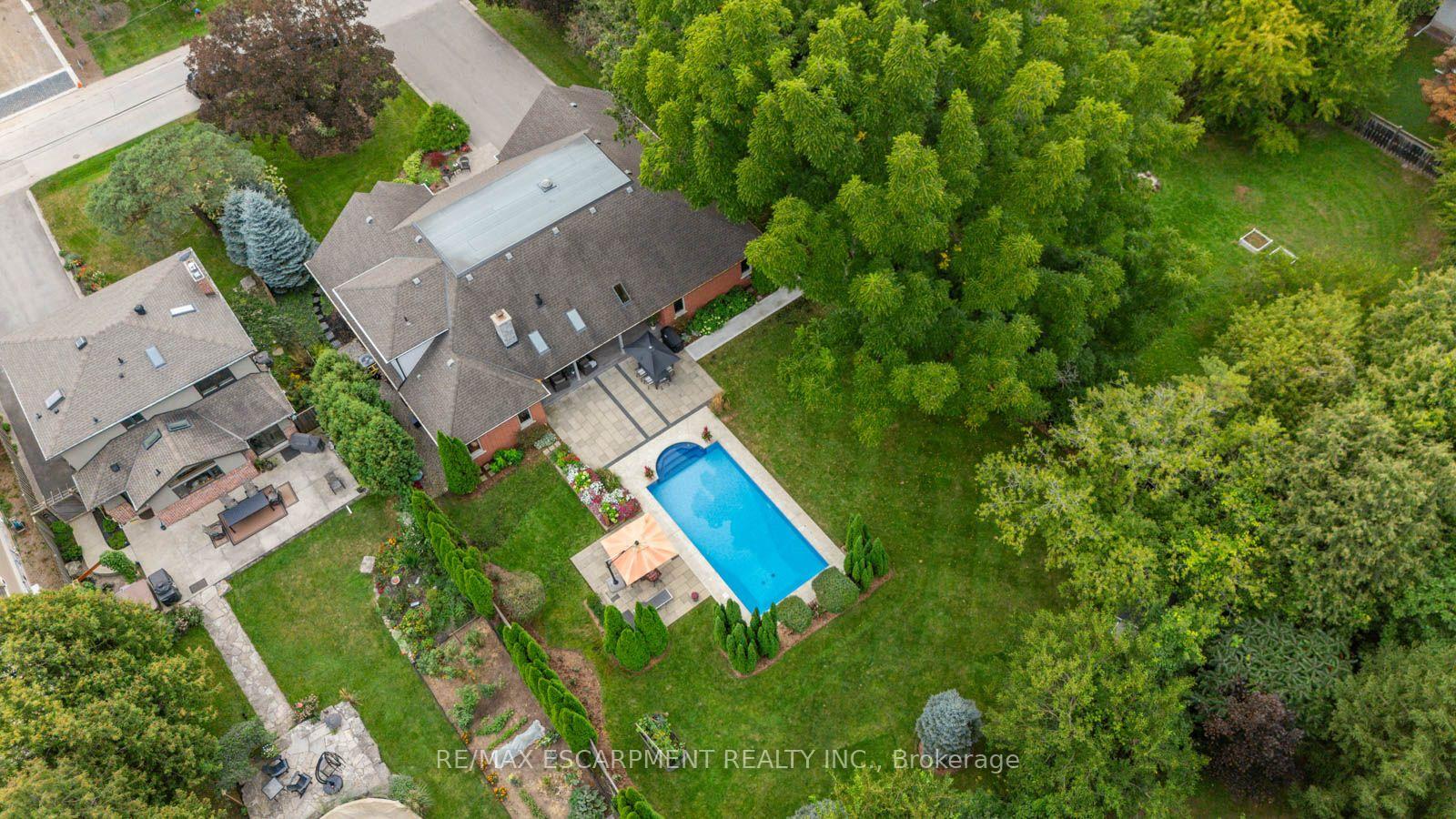 Photo 50 of 789 Sunset Road, Burlington, LaSalle — HOMEH