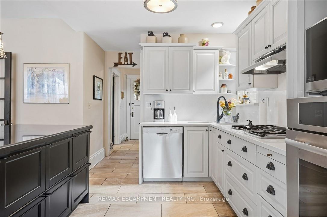 Photo 21 of 228 Sherman Avenue S, Hamilton, St. Clair — HOMEH