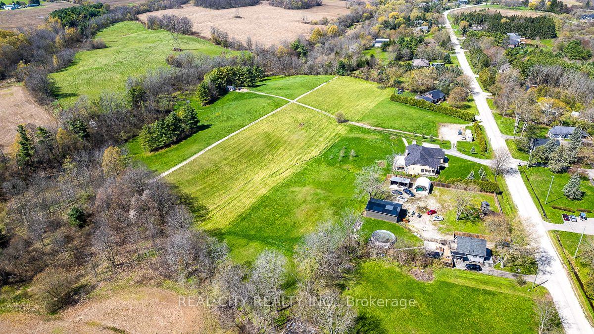 Photo 7 of 47 River Road, Brantford, Eagle Place — HOMEH