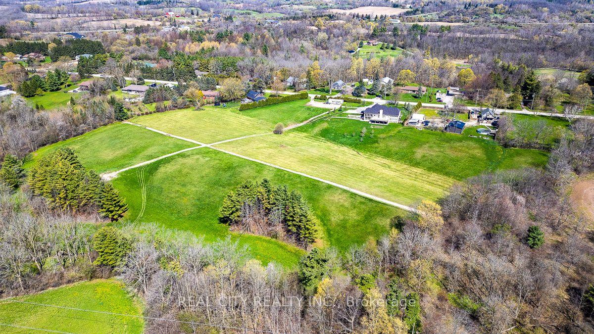 Photo 8 of 47 River Road, Brantford, Eagle Place — HOMEH