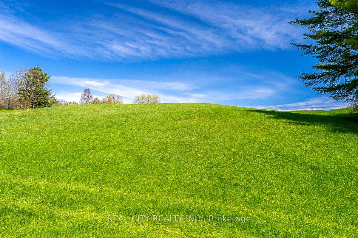 Photo 26 of 47 River Road, Brantford, Eagle Place — HOMEH