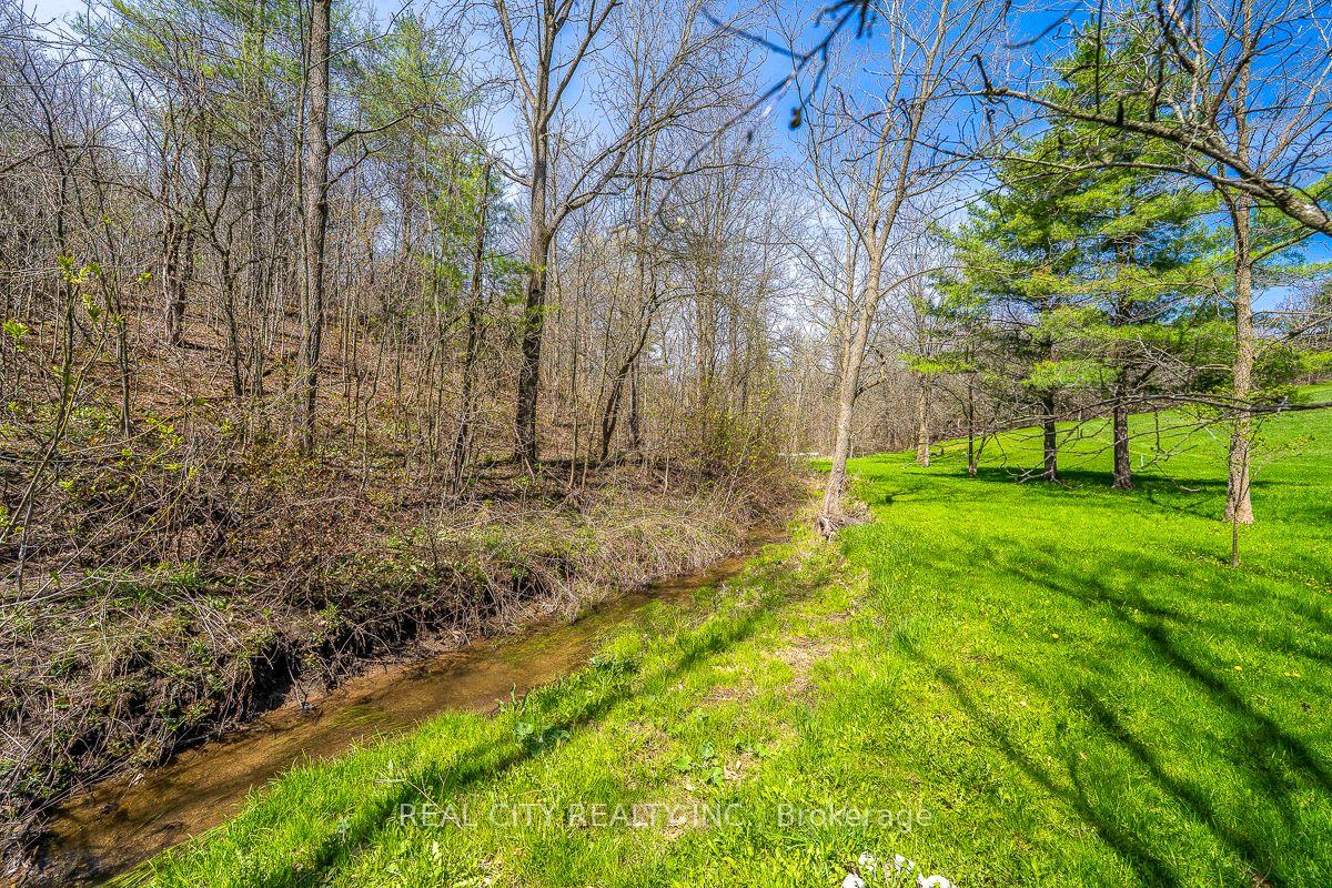 Photo 30 of 47 River Road, Brantford, Eagle Place — HOMEH