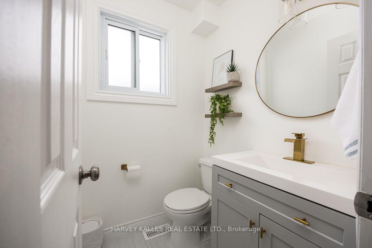 Photo 24 of 247 Overbank Drive, Oshawa, McLaughlin — HOMEH