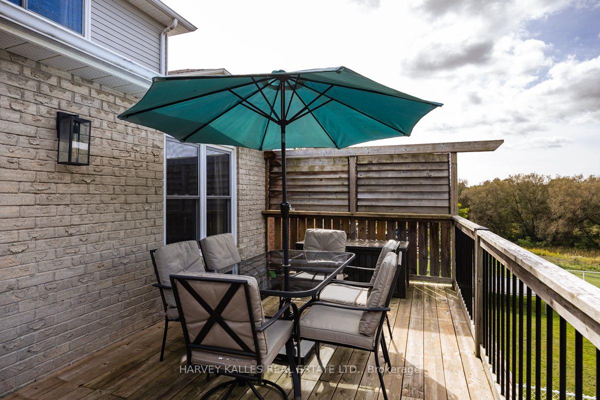 Photo 34 of 247 Overbank Drive, Oshawa, McLaughlin — HOMEH