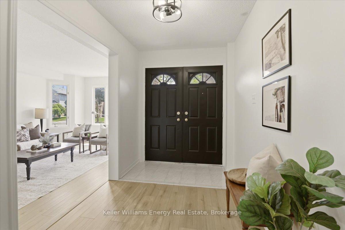 Photo 5 of 70 Willowbrook Drive, Whitby, Pringle Creek — HOMEH