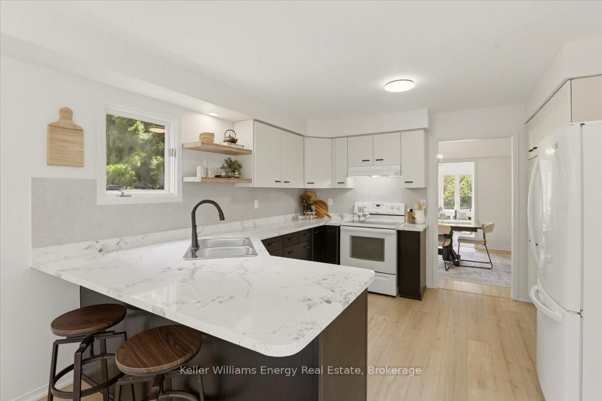 Photo 18 of 70 Willowbrook Drive, Whitby, Pringle Creek — HOMEH