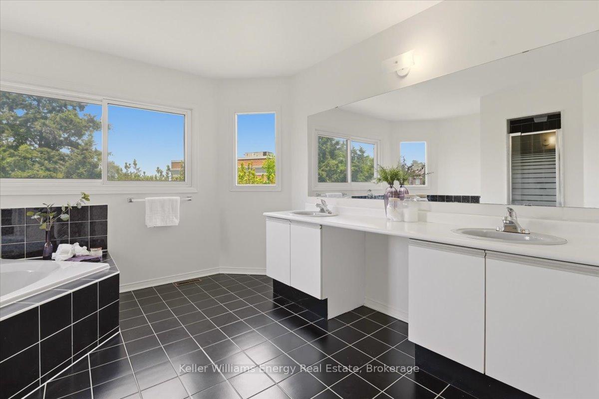 Photo 36 of 70 Willowbrook Drive, Whitby, Pringle Creek — HOMEH