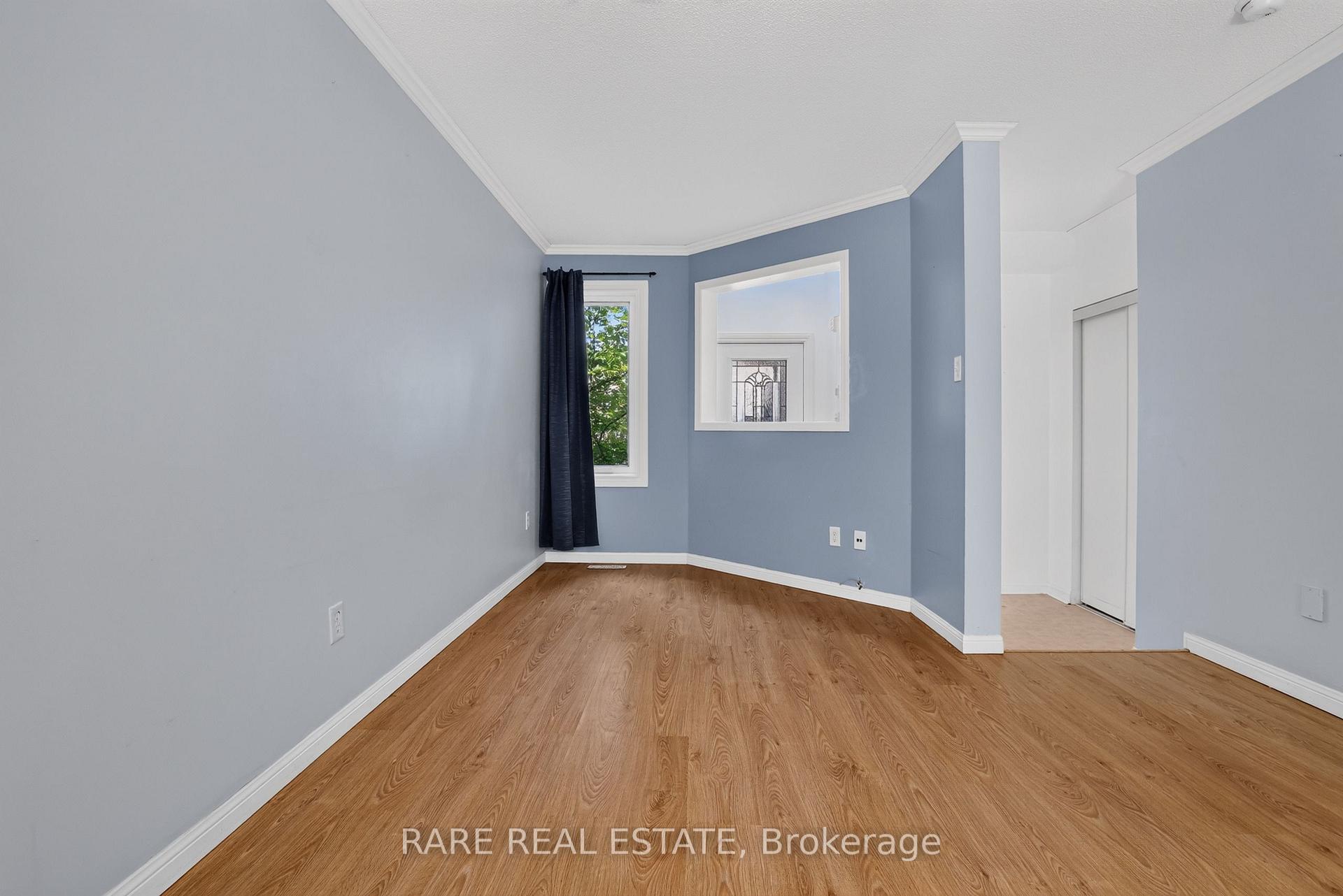 Photo 5 of 102 Hawthorne Crescent, Barrie, Ardagh — HOMEH