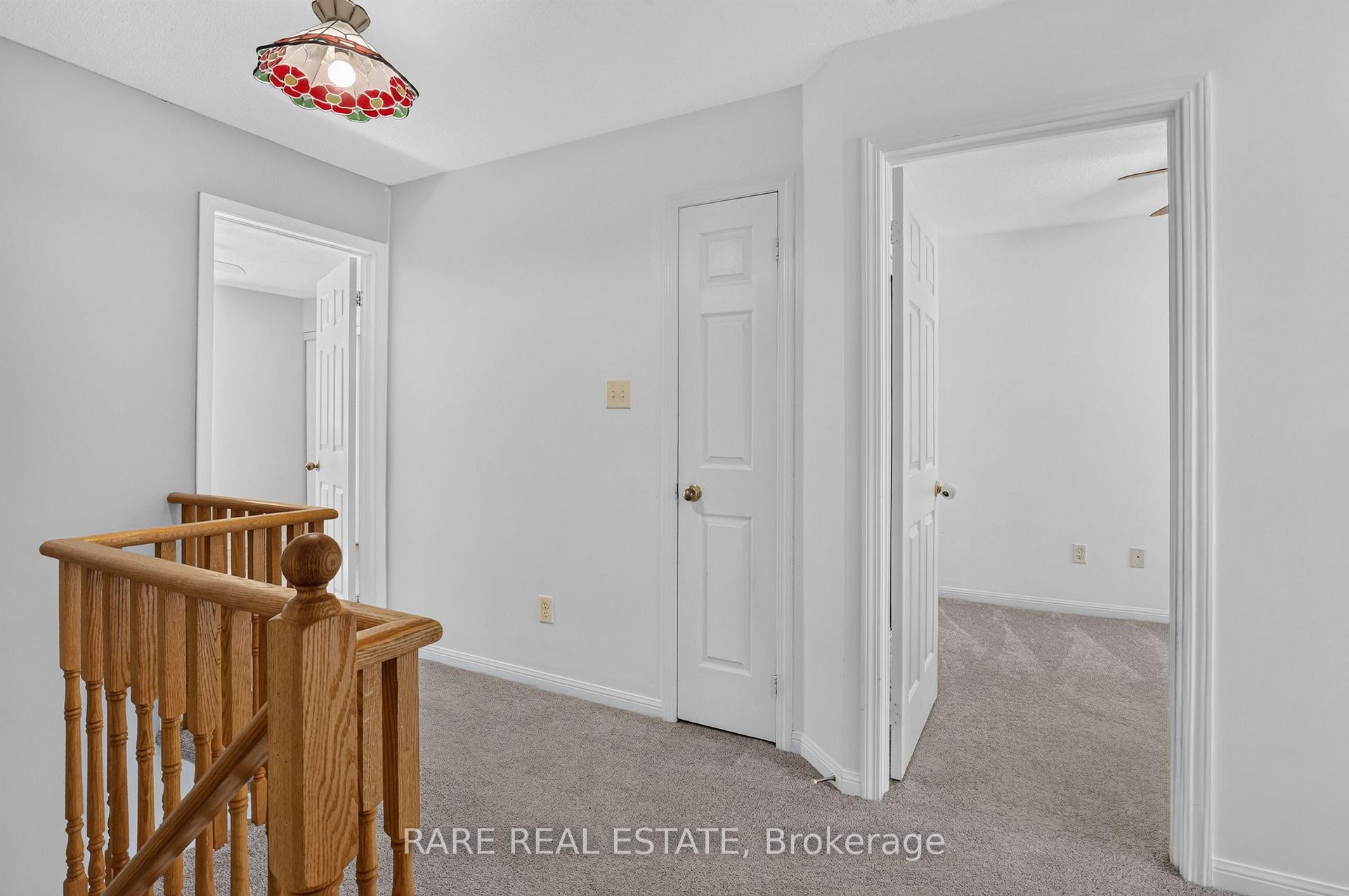 Photo 8 of 102 Hawthorne Crescent, Barrie, Ardagh — HOMEH