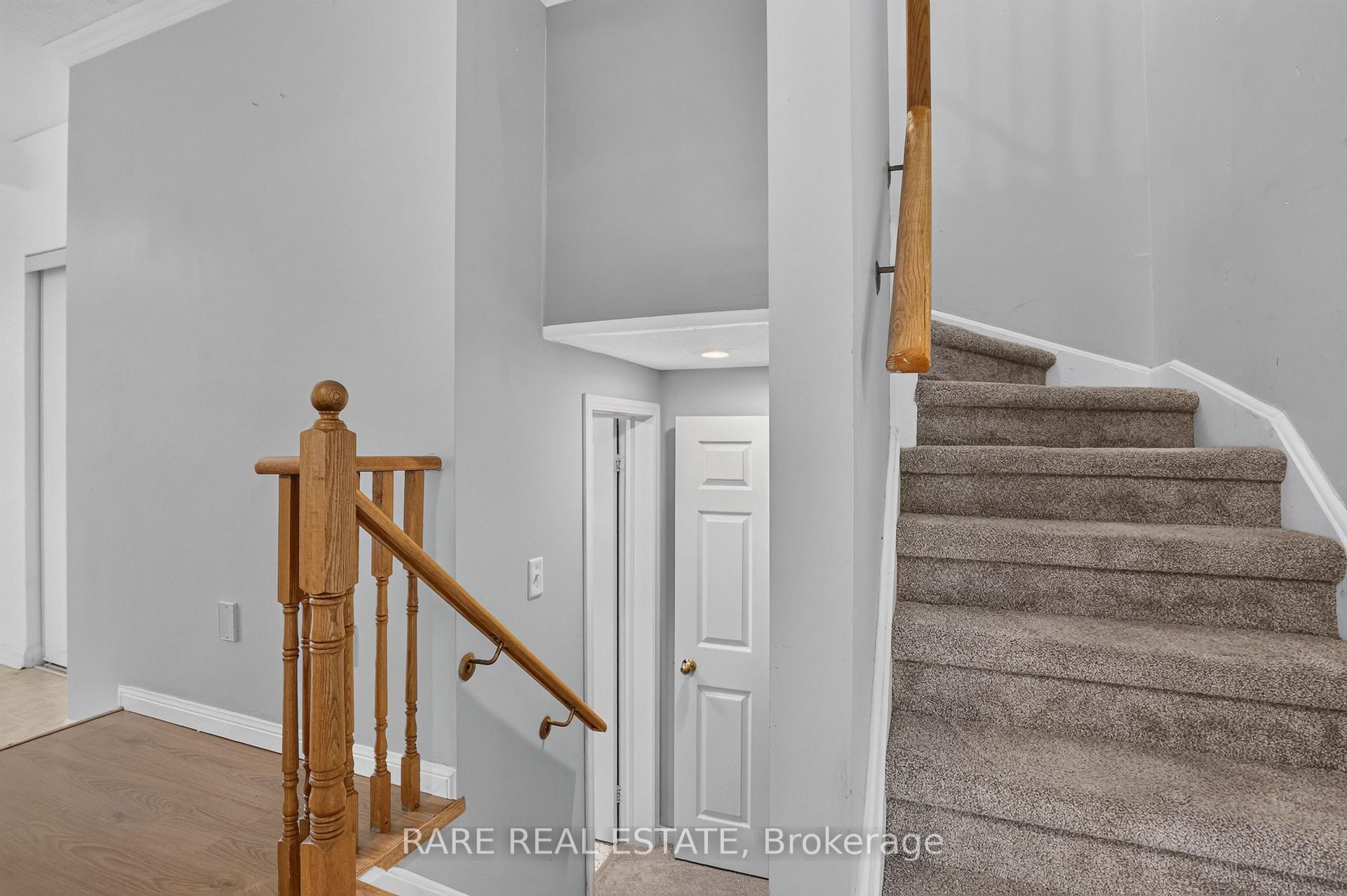 Photo 19 of 102 Hawthorne Crescent, Barrie, Ardagh — HOMEH