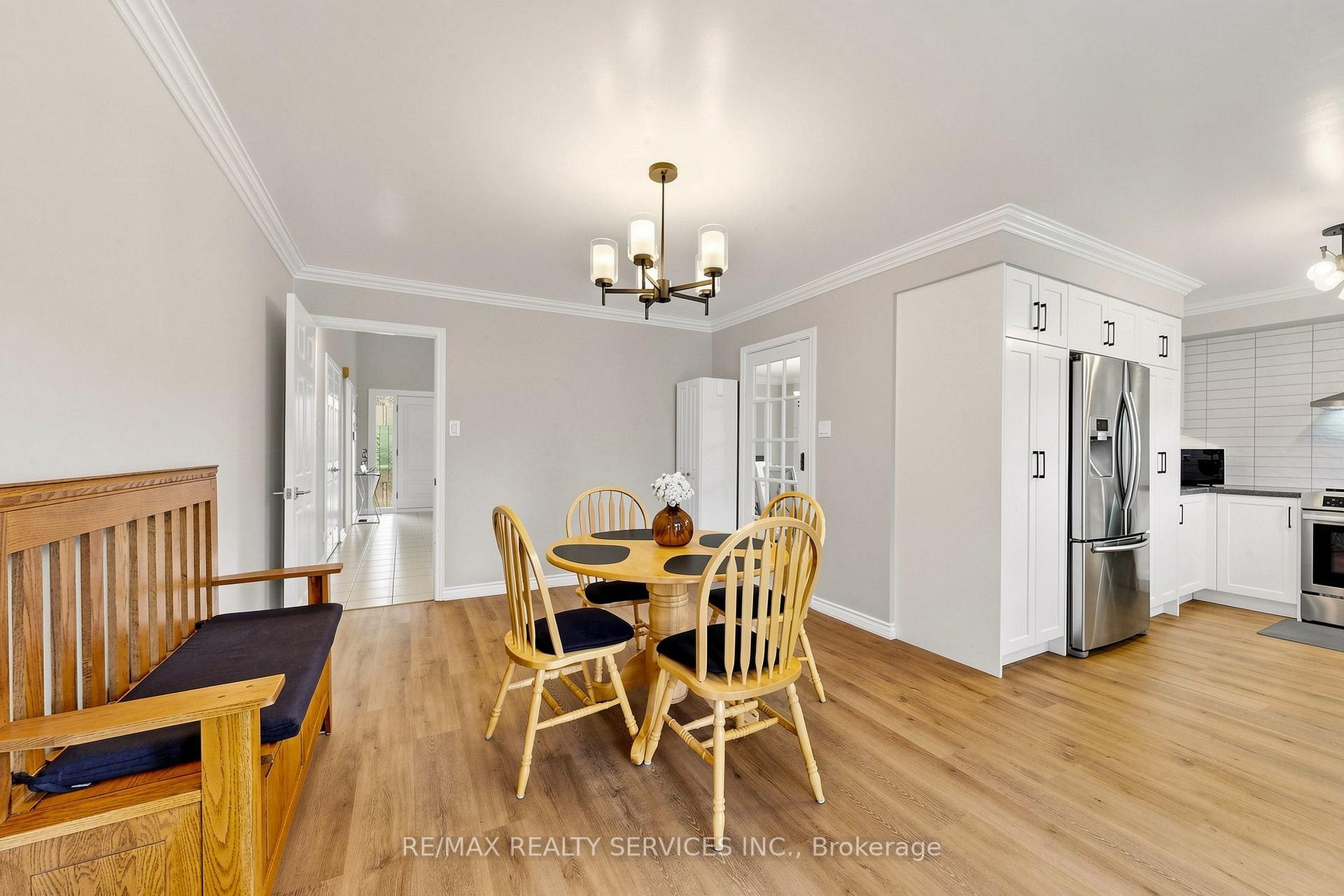Photo 43 of 35 Linden Crescent, Brampton, Westgate — HOMEH
