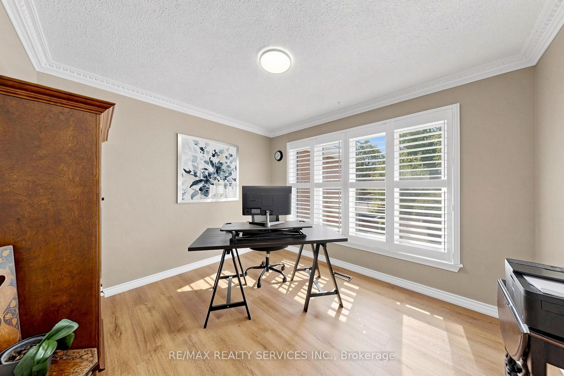 Photo 45 of 35 Linden Crescent, Brampton, Westgate — HOMEH