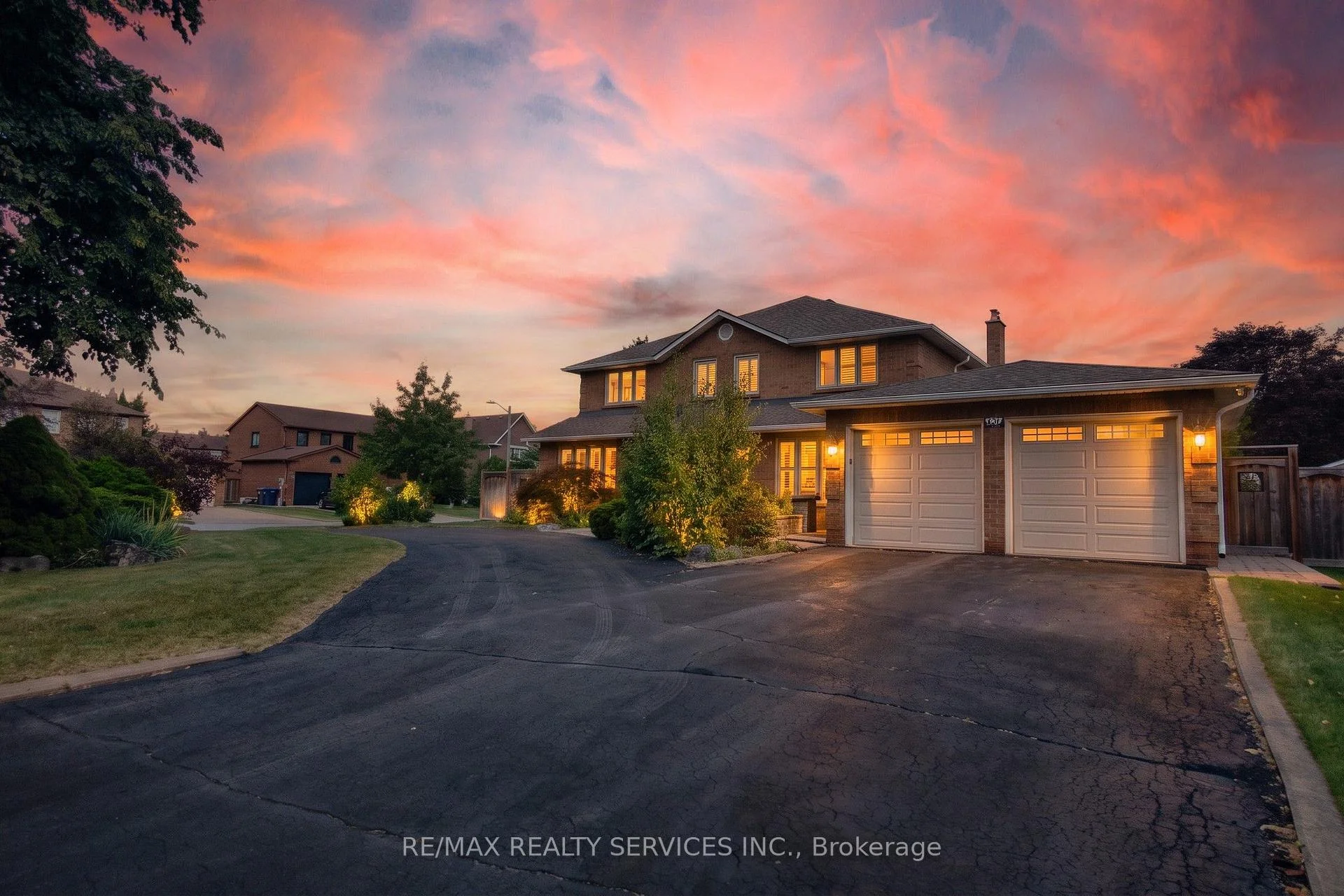 Photo 9 of 35 Linden Crescent, Brampton, Westgate — HOMEH