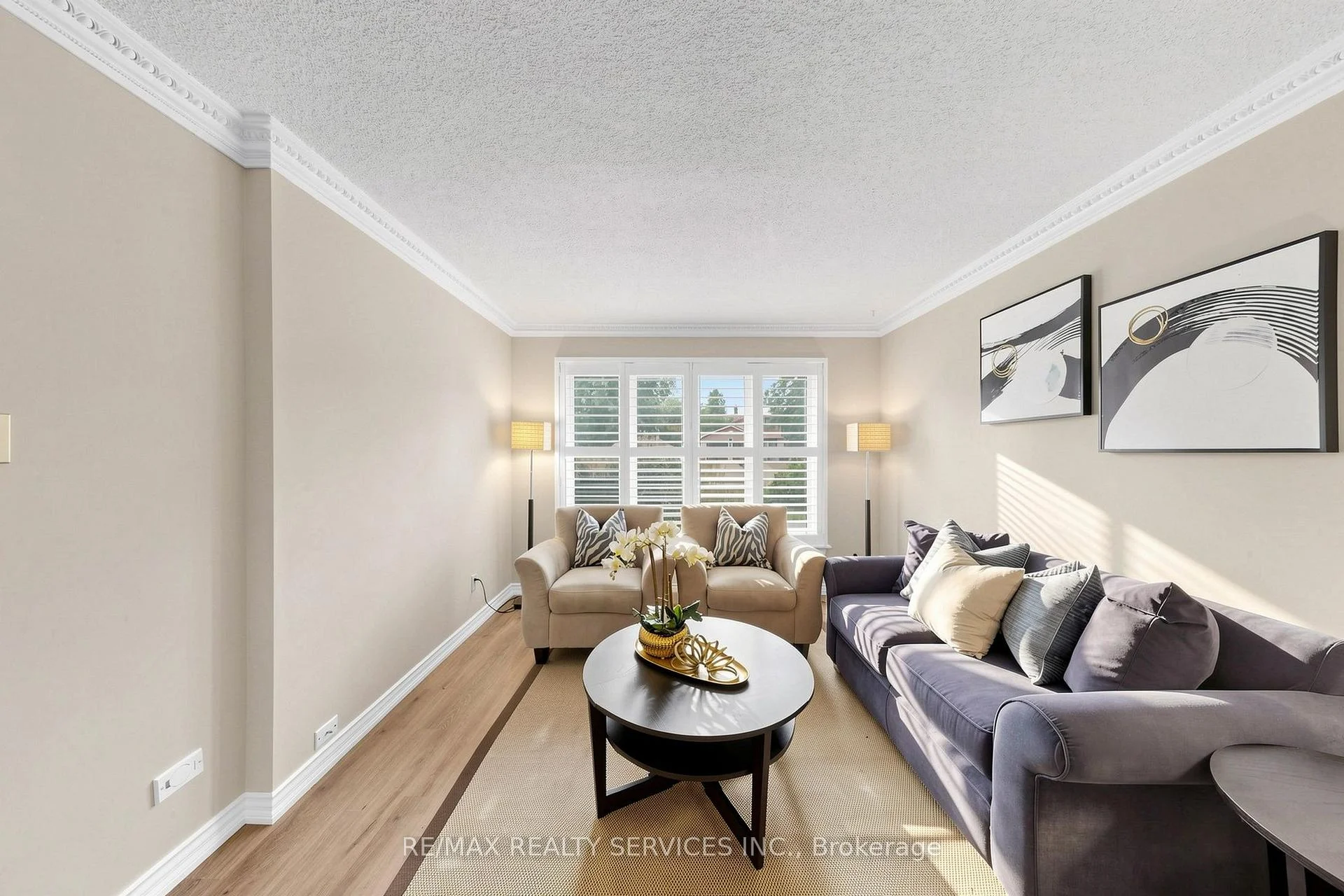 Photo 17 of 35 Linden Crescent, Brampton, Westgate — HOMEH