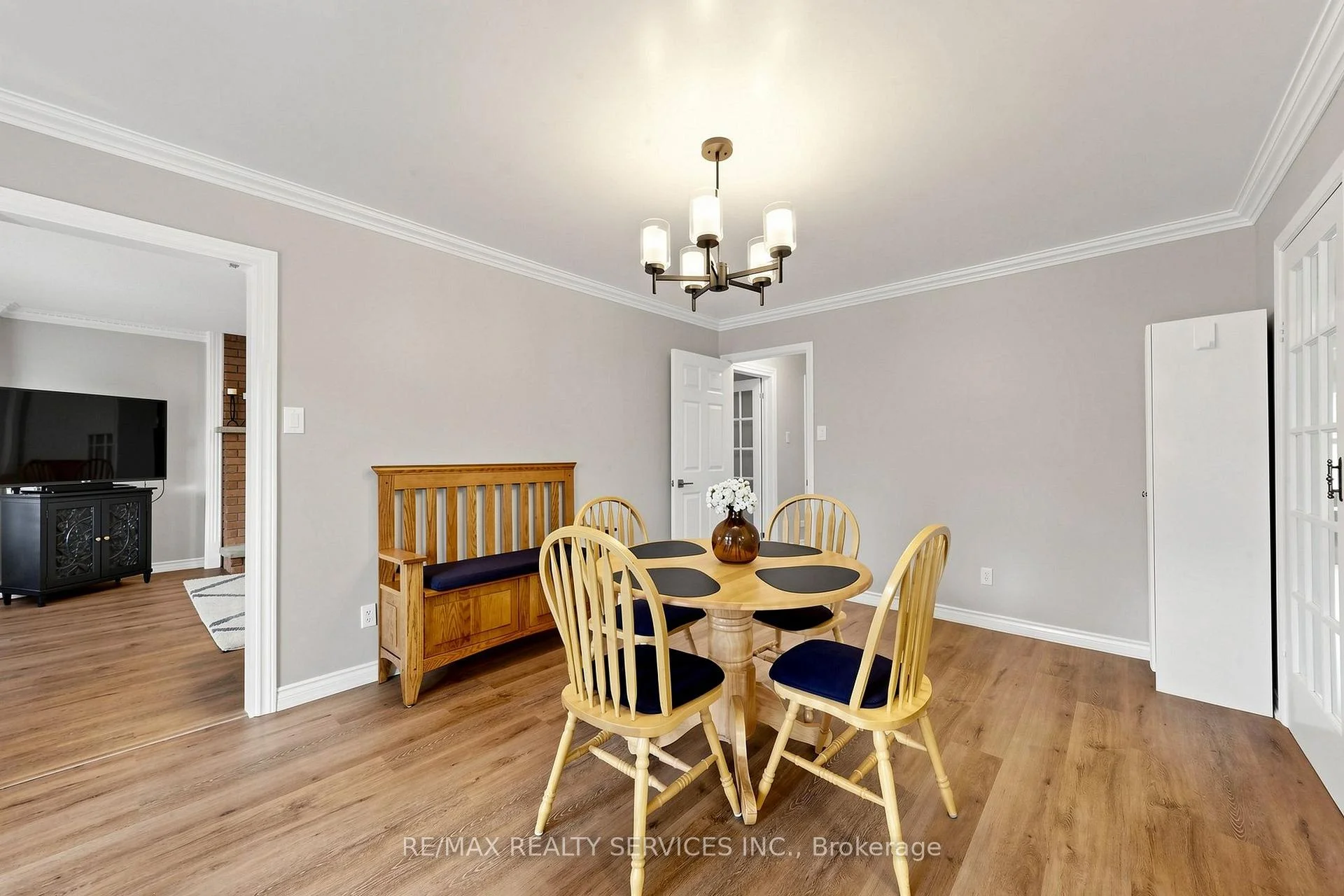 Photo 40 of 35 Linden Crescent, Brampton, Westgate — HOMEH
