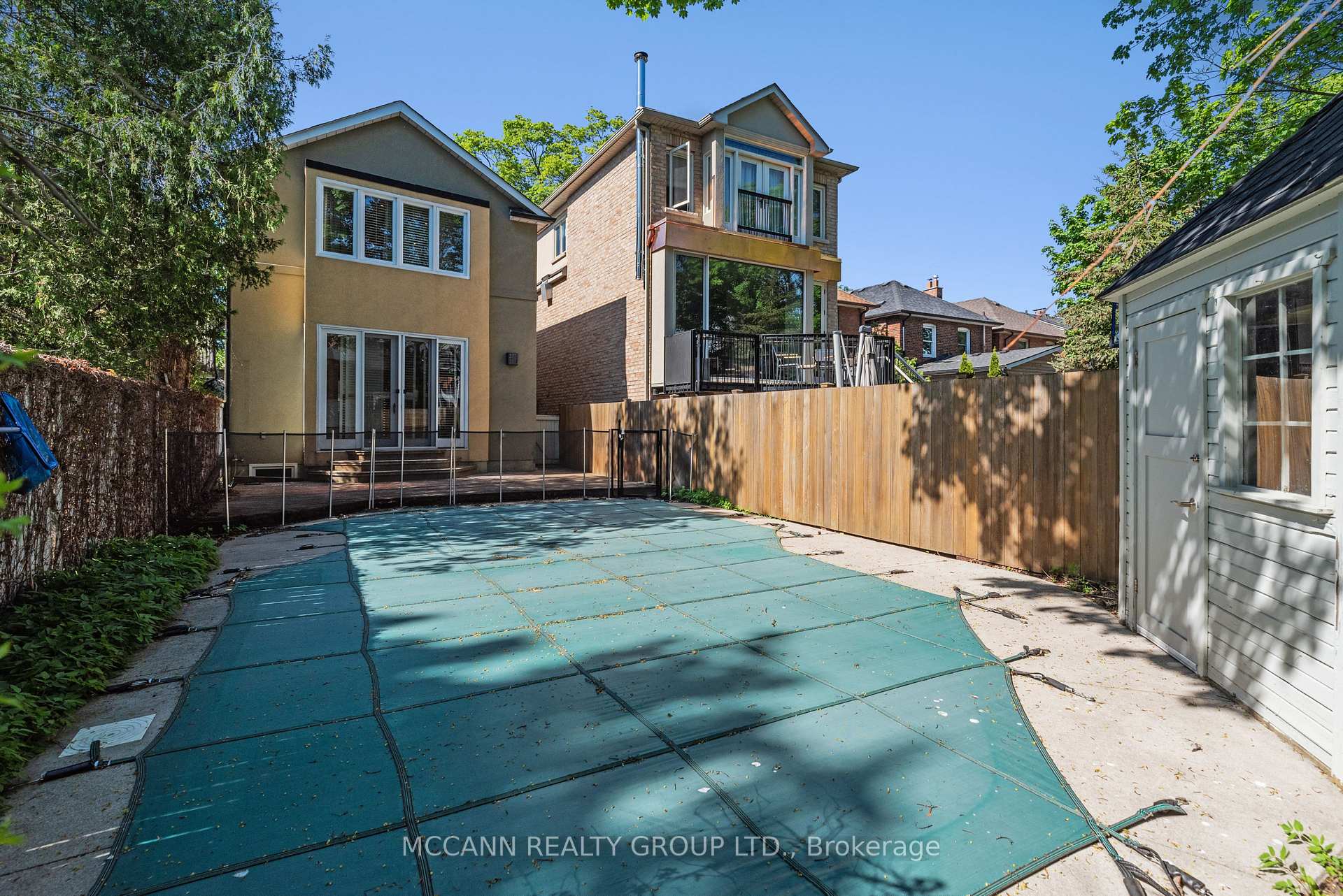 Photo 4 of 137 Old Orchard Grove, Toronto, Lawrence Park North — HOMEH