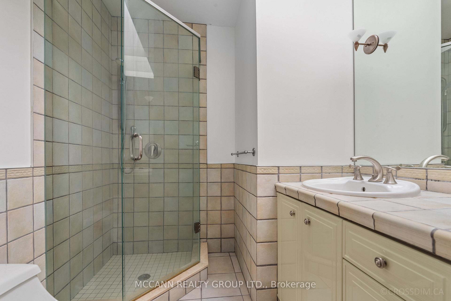Photo 30 of 137 Old Orchard Grove, Toronto, Lawrence Park North — HOMEH