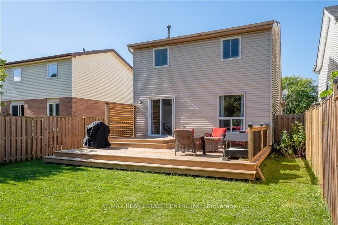 Photo 38 of 34 Camrose Court, Kitchener, Victoria Hills — HOMEH