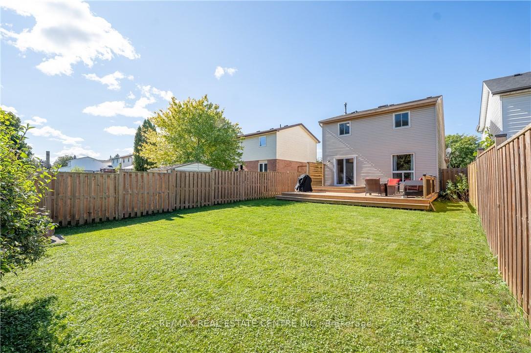 Photo 39 of 34 Camrose Court, Kitchener, Victoria Hills — HOMEH