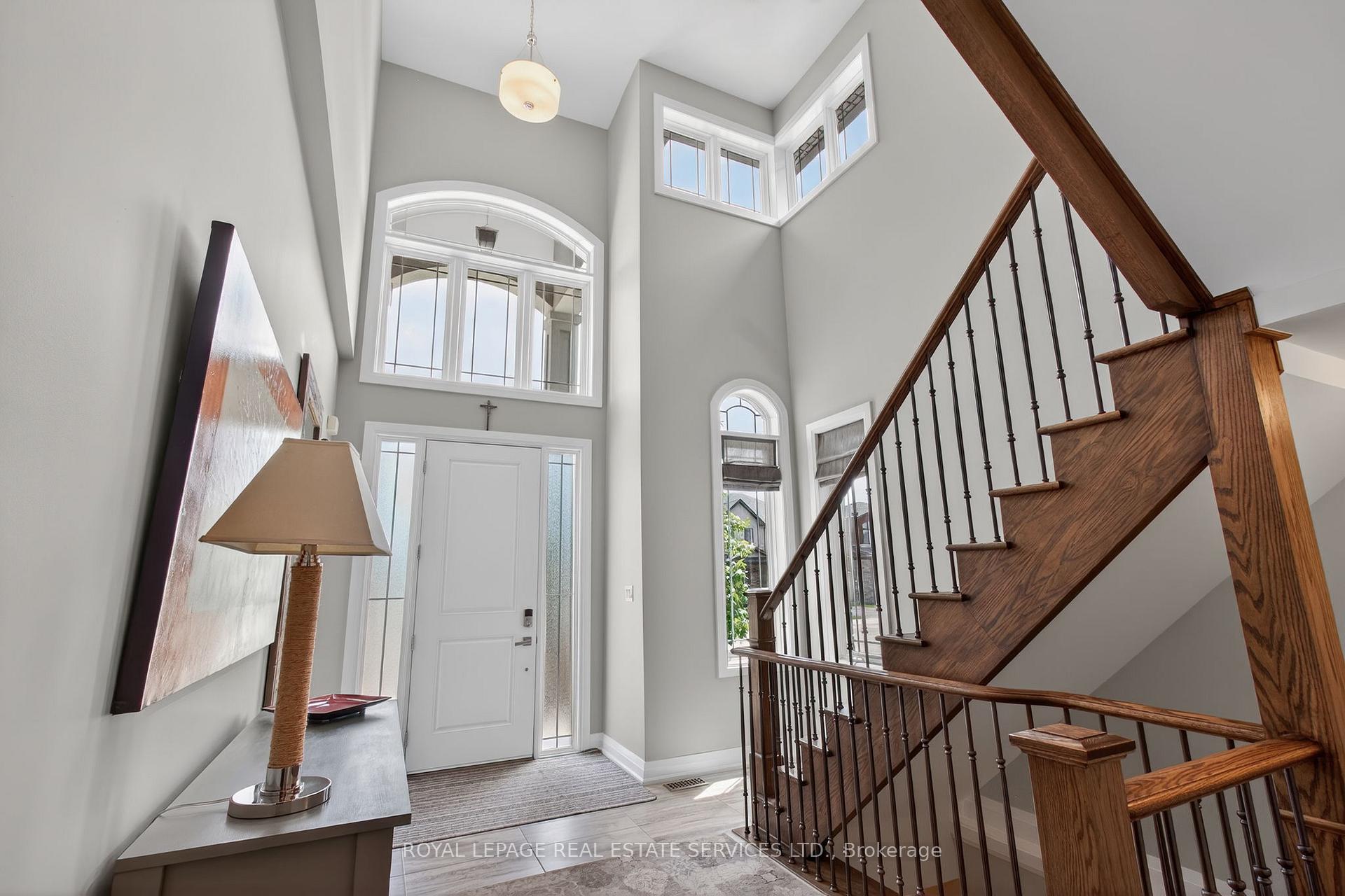 Photo 4 of 31 Dorr Court, Hamilton, Meadowlands — HOMEH