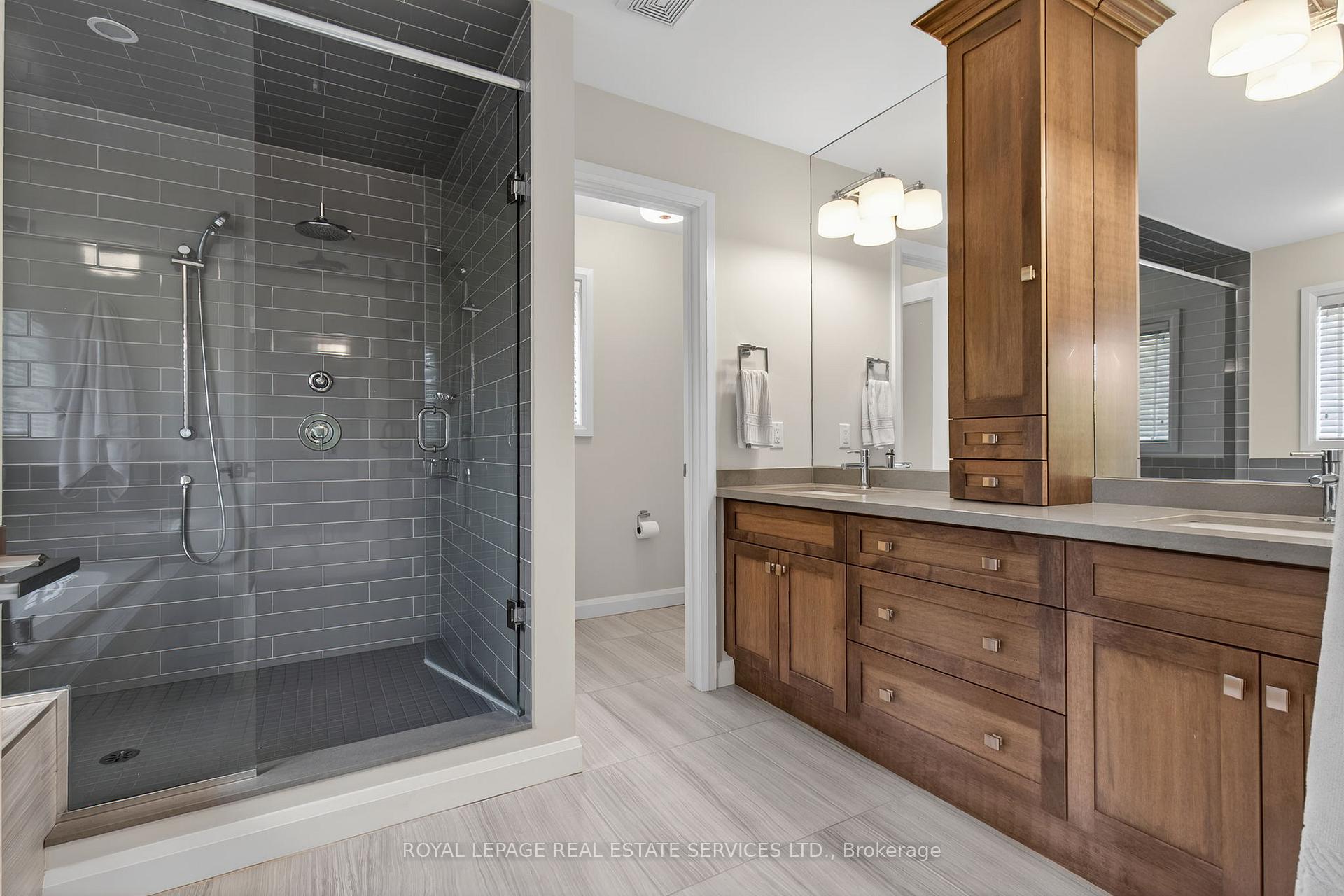Photo 24 of 31 Dorr Court, Hamilton, Meadowlands — HOMEH