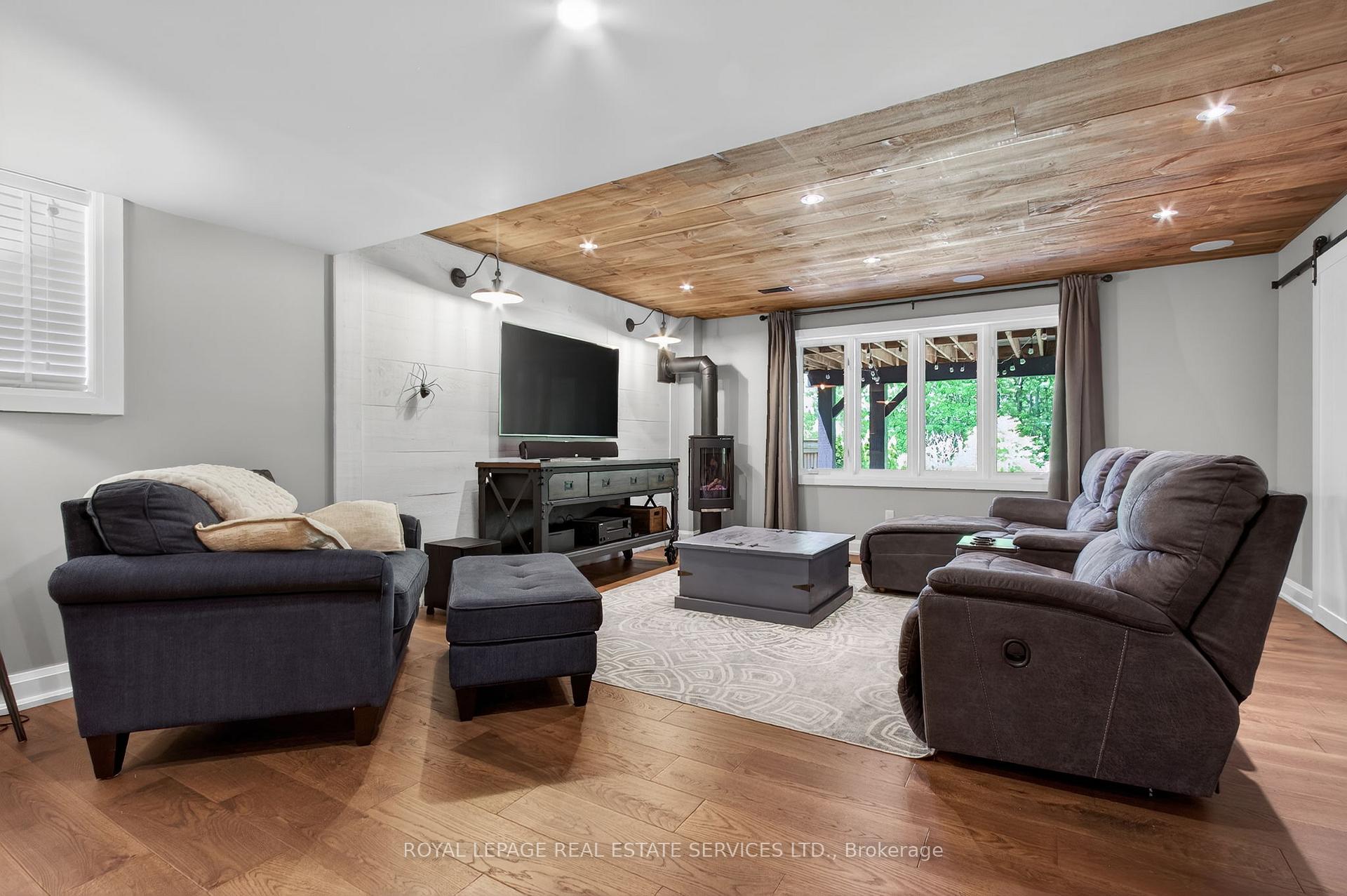 Photo 36 of 31 Dorr Court, Hamilton, Meadowlands — HOMEH
