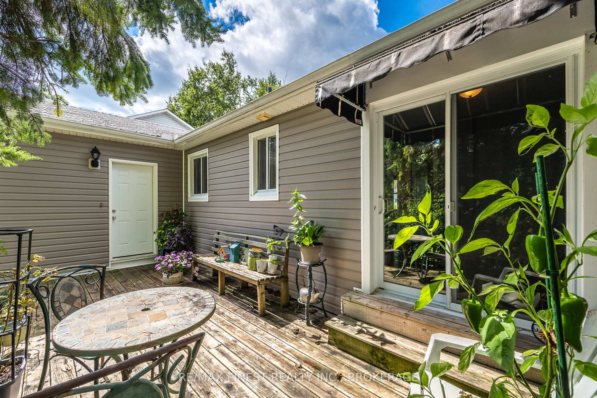 Photo 26 of 193 Hawthorne Avenue, Kingston, West of Sir John A. Blvd — HOMEH