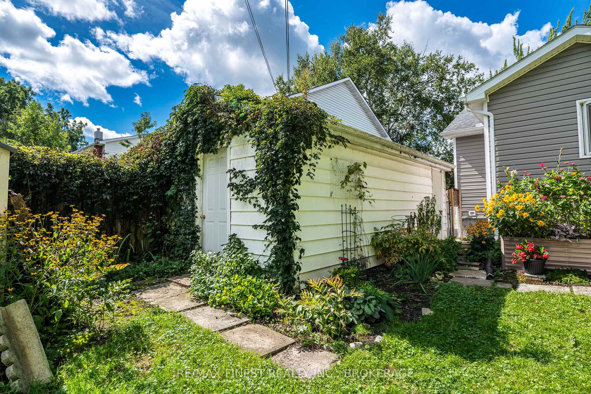 Photo 28 of 193 Hawthorne Avenue, Kingston, West of Sir John A. Blvd — HOMEH