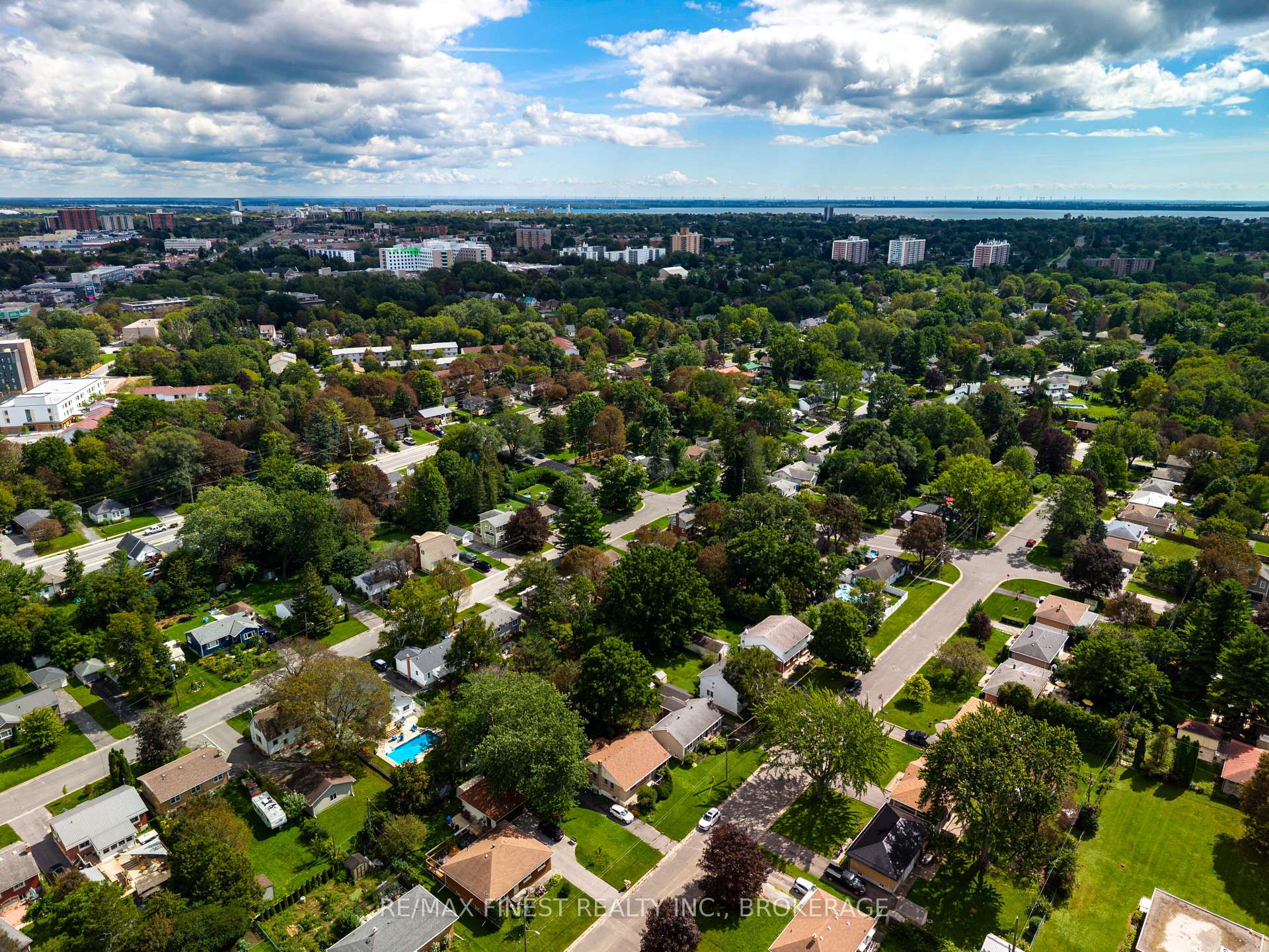 Photo 36 of 193 Hawthorne Avenue, Kingston, West of Sir John A. Blvd — HOMEH