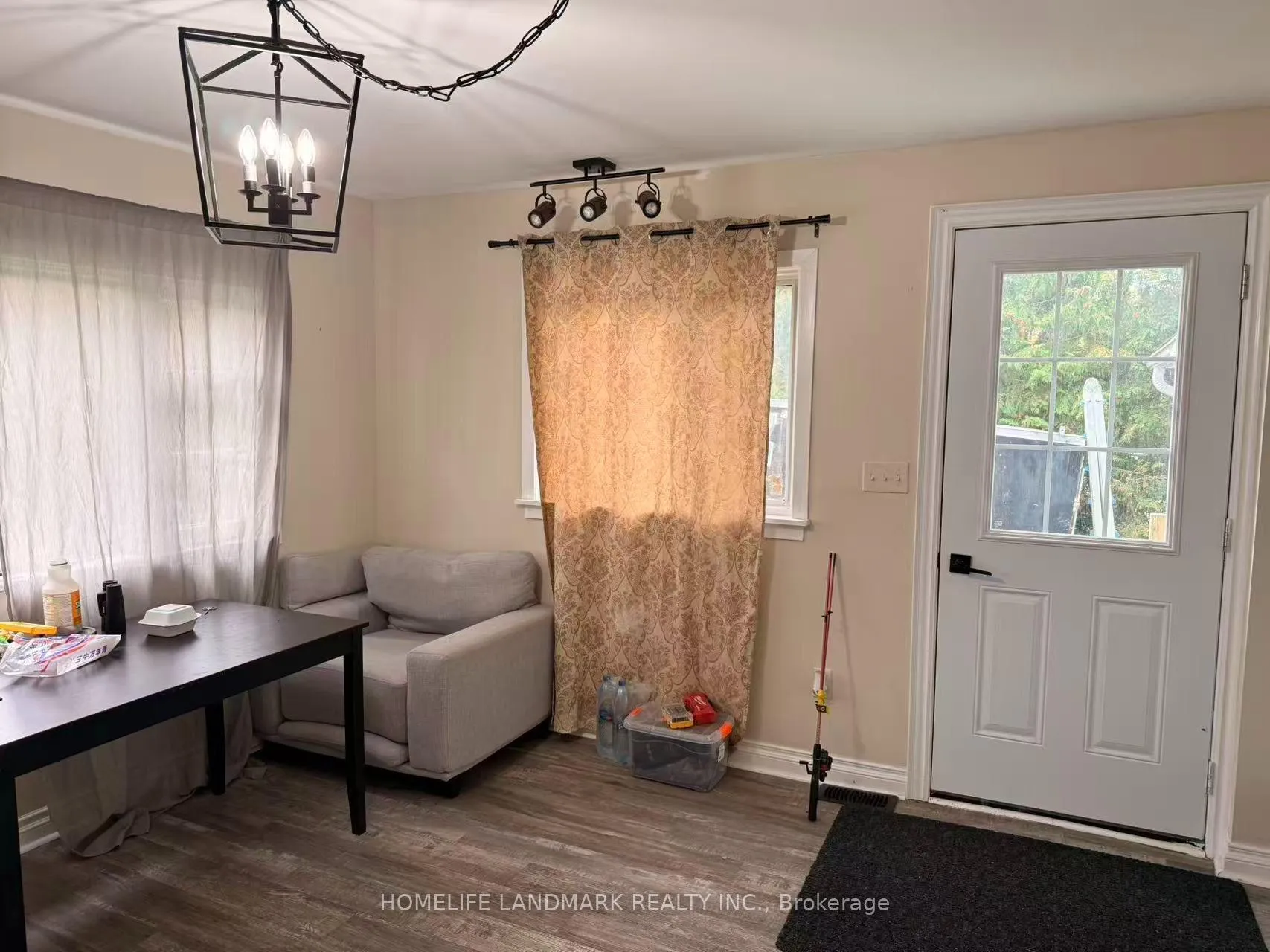 Photo 6 of 318 The Queensway, Georgina, Keswick South — HOMEH