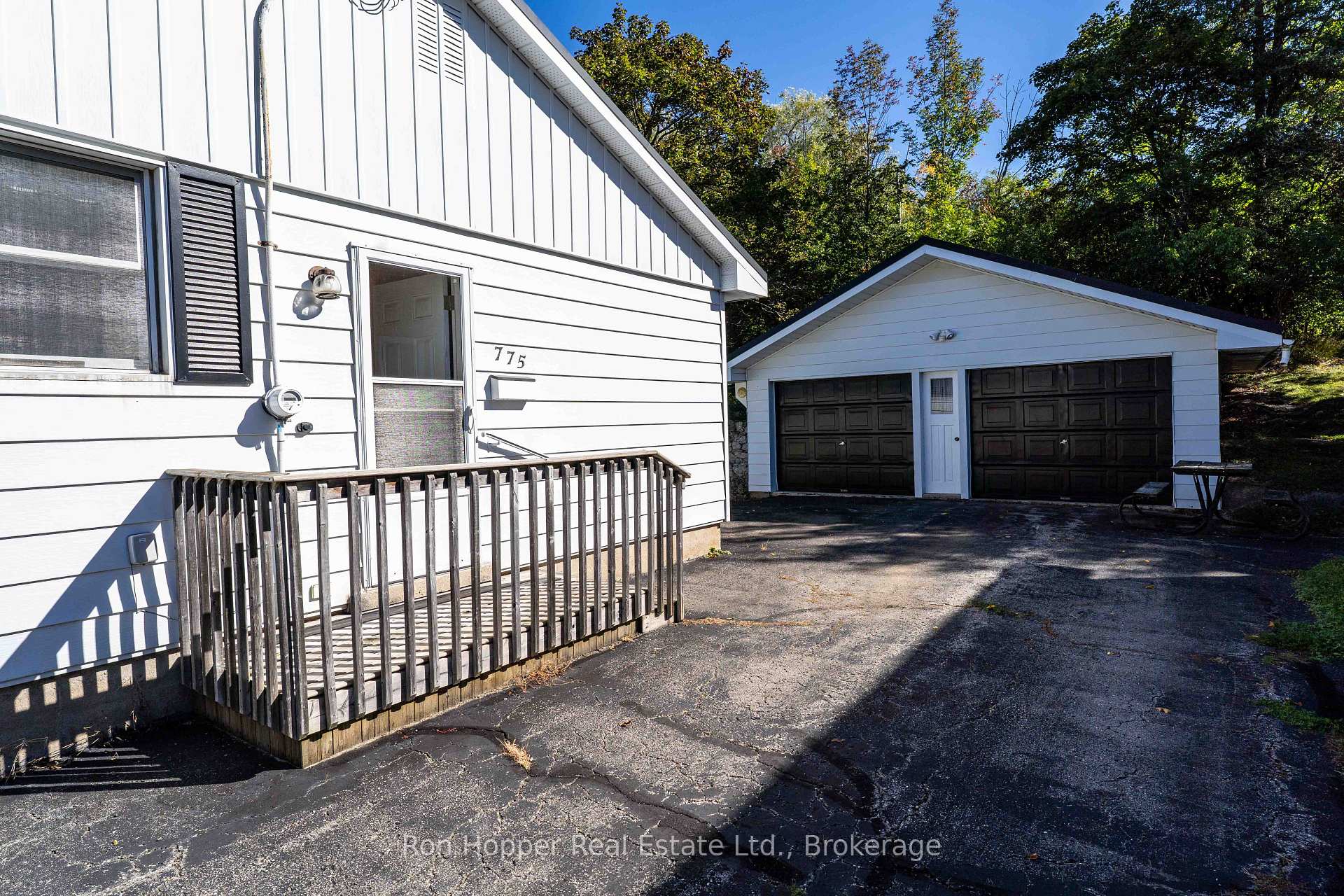 Photo 7 of 775 8th Avenue E, Owen Sound — HOMEH