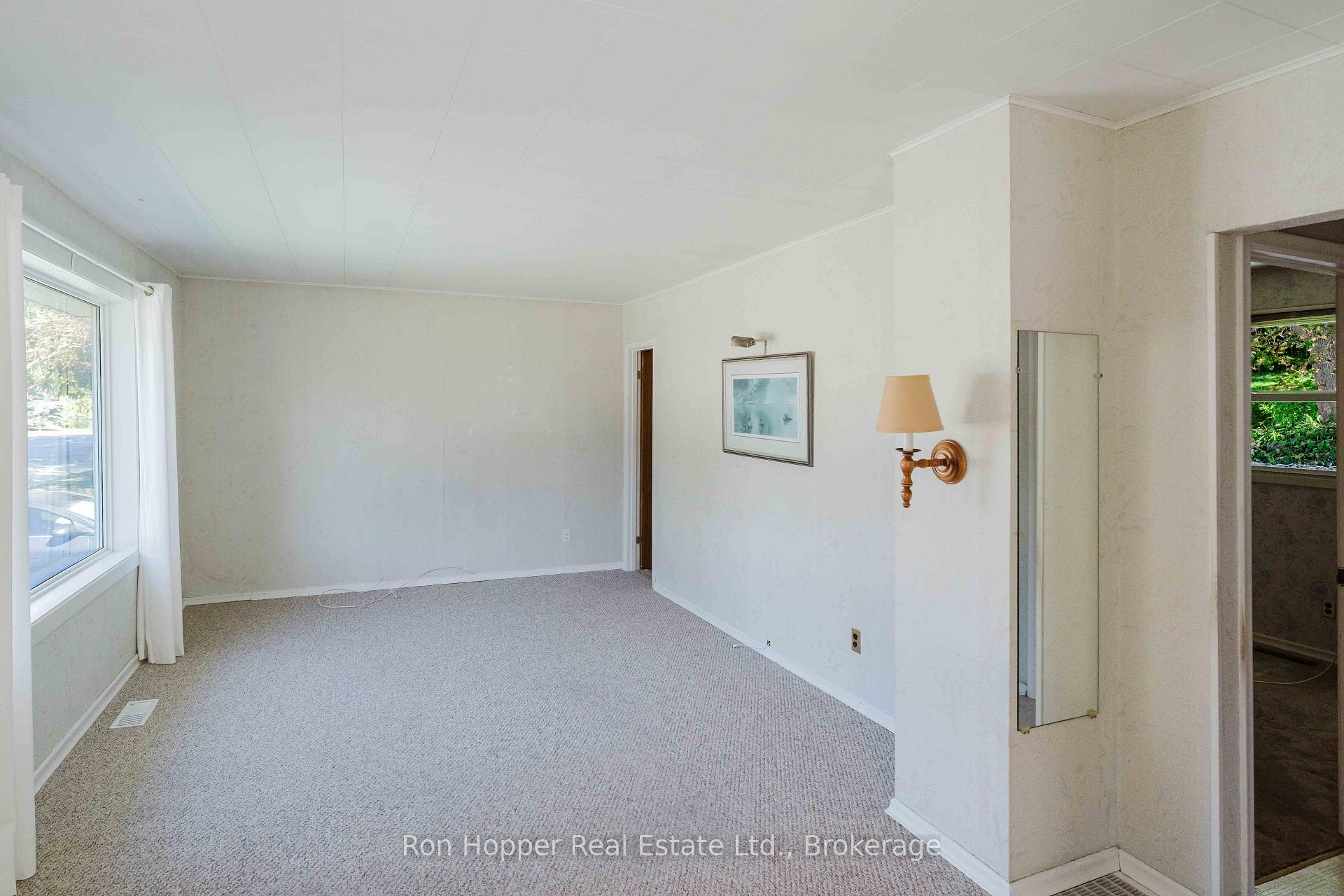 Photo 16 of 775 8th Avenue E, Owen Sound — HOMEH