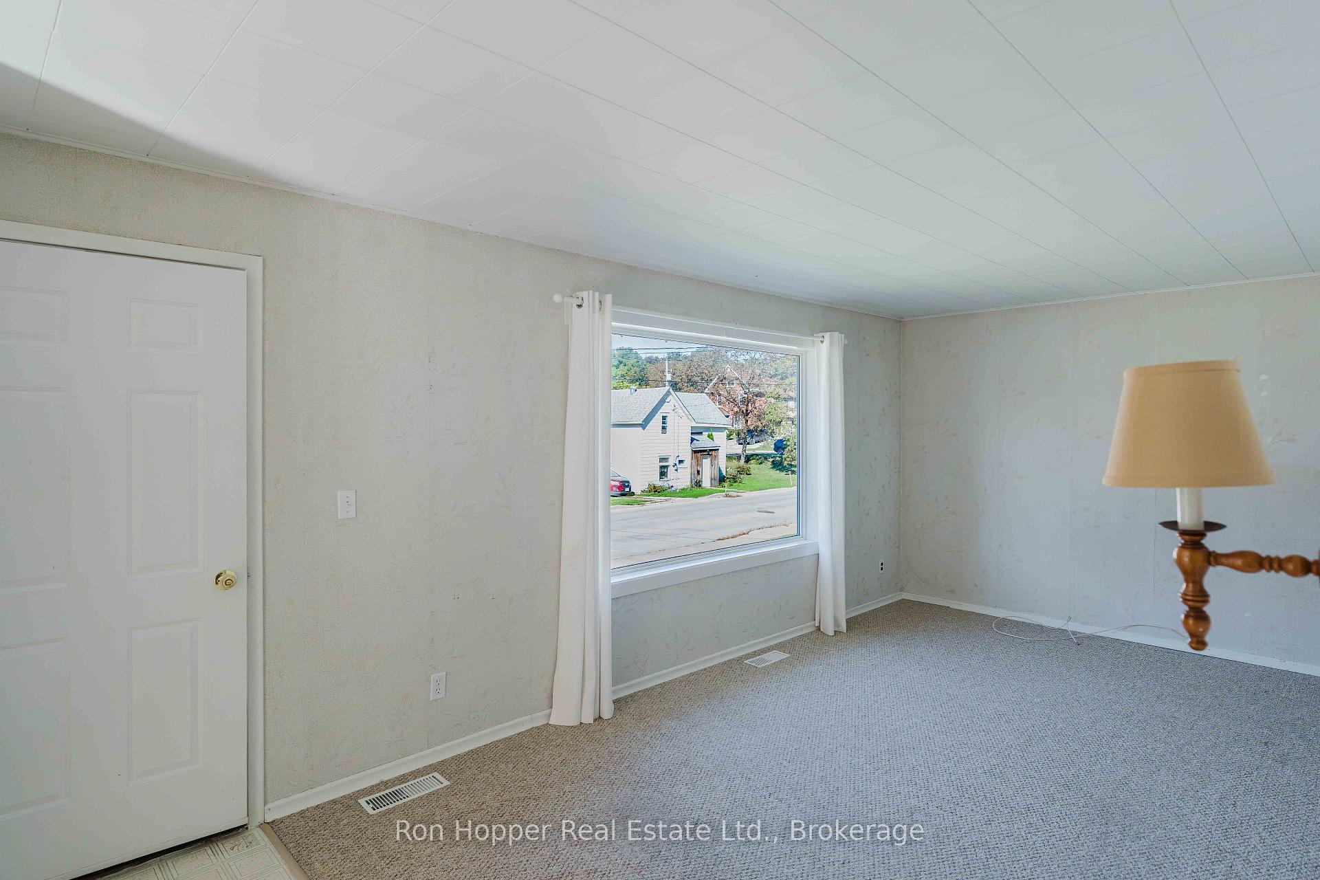 Photo 17 of 775 8th Avenue E, Owen Sound — HOMEH