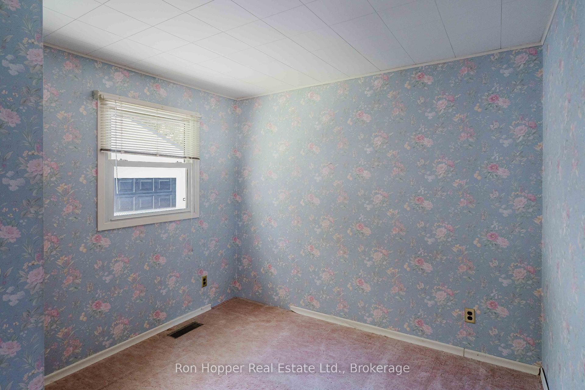 Photo 23 of 775 8th Avenue E, Owen Sound — HOMEH