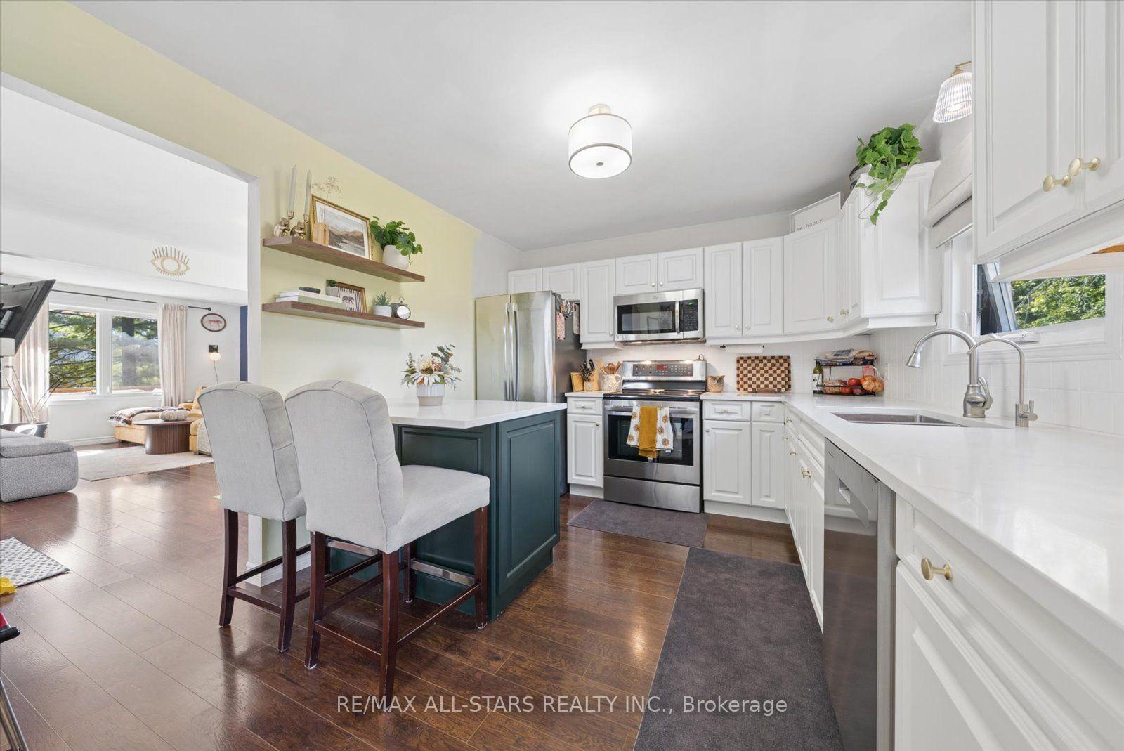 Photo 16 of 538 Highland Crescent, Brock, Beaverton — HOMEH