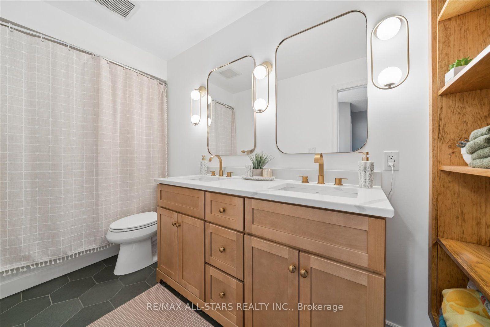 Photo 55 of 538 Highland Crescent, Brock, Beaverton — HOMEH
