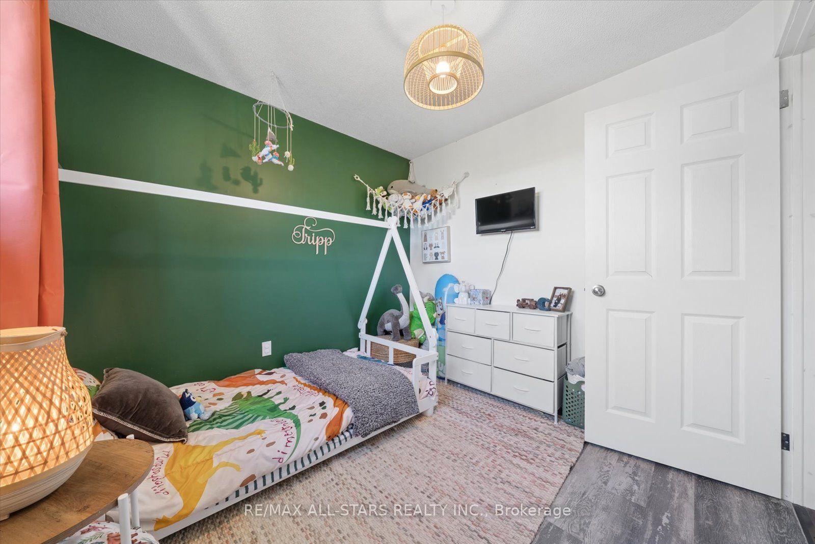 Photo 63 of 538 Highland Crescent, Brock, Beaverton — HOMEH