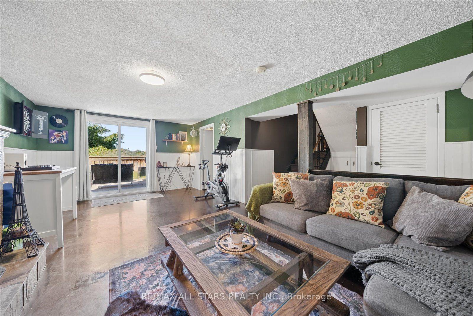 Photo 67 of 538 Highland Crescent, Brock, Beaverton — HOMEH