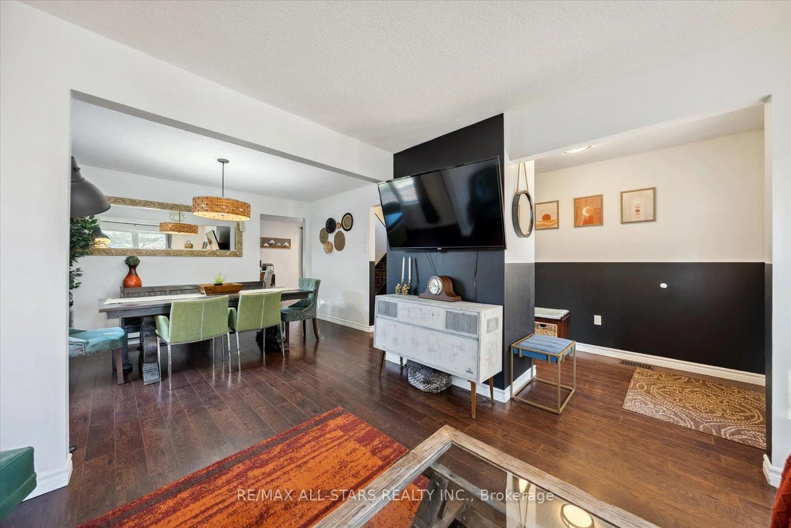 Photo 17 of 538 Highland Crescent, Brock, Beaverton — HOMEH