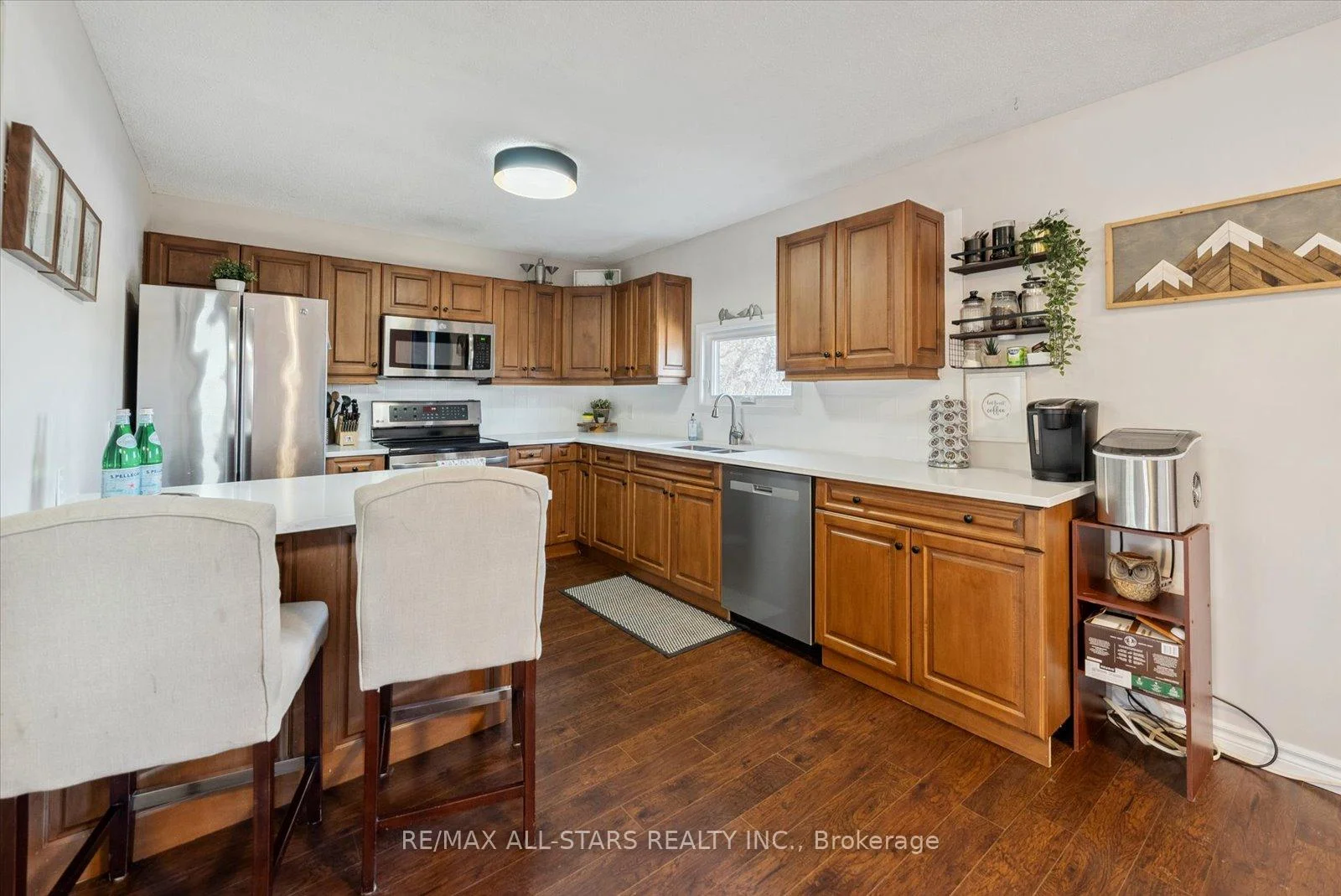 Photo 22 of 538 Highland Crescent, Brock, Beaverton — HOMEH