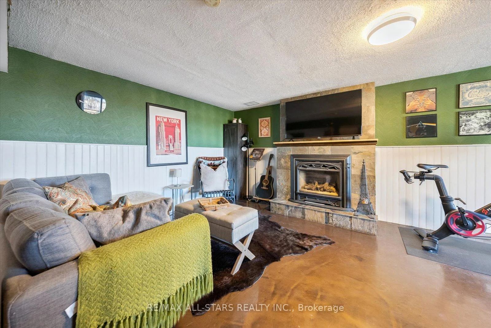 Photo 54 of 538 Highland Crescent, Brock, Beaverton — HOMEH
