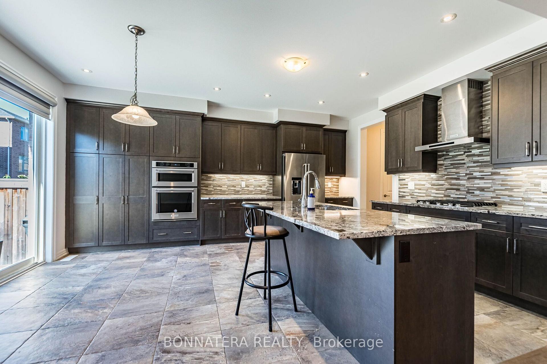Photo 10 of 3136 Ernest Appelbe Boulevard, Oakville, Glenorchy — HOMEH