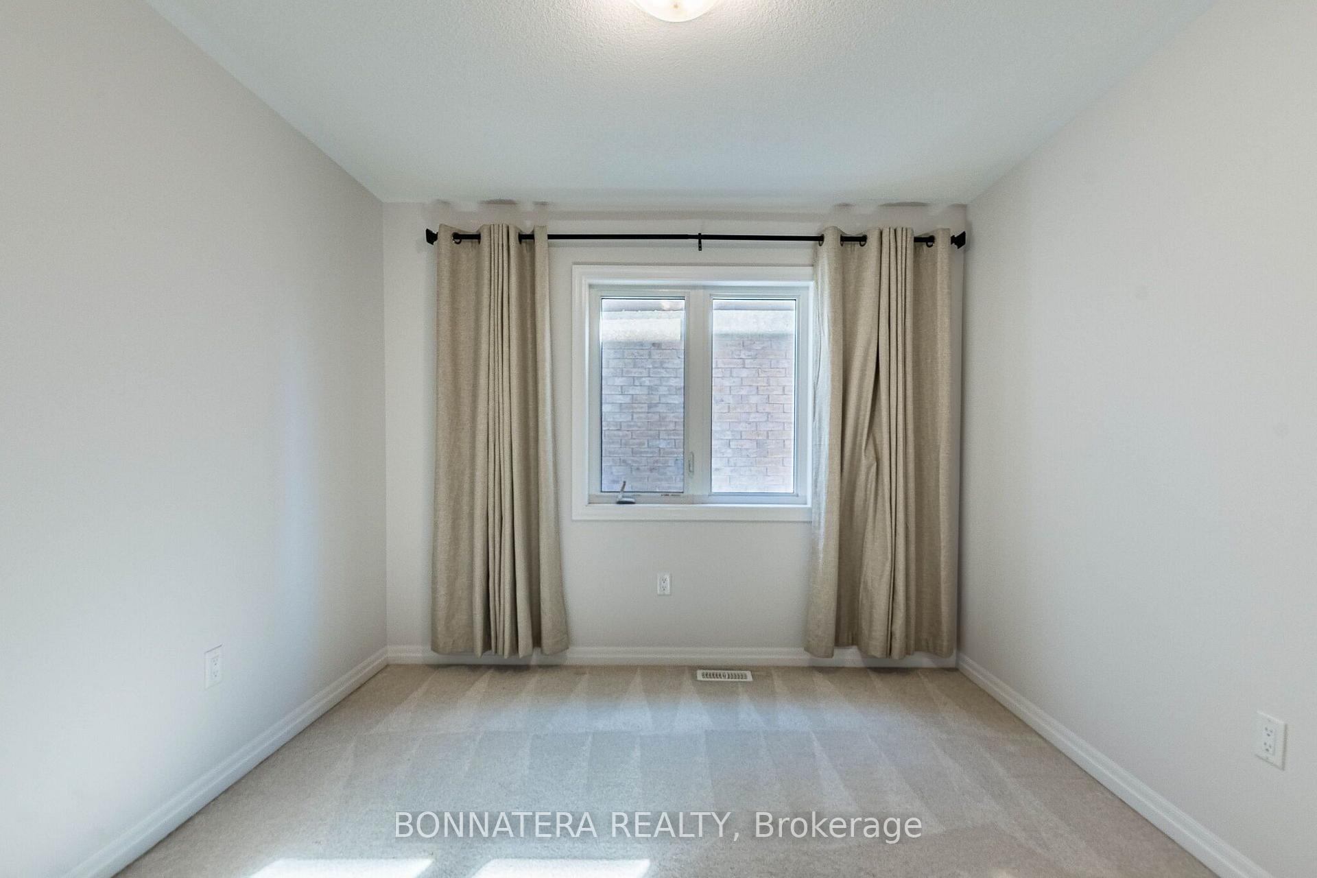 Photo 39 of 3136 Ernest Appelbe Boulevard, Oakville, Glenorchy — HOMEH