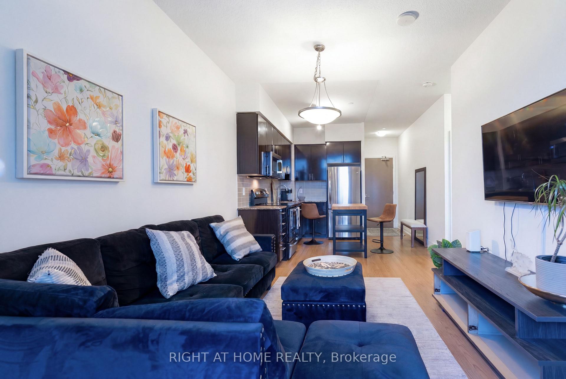 Photo 14 of Unit 815, 7167 Yonge Street, Markham, Grandview — HOMEH